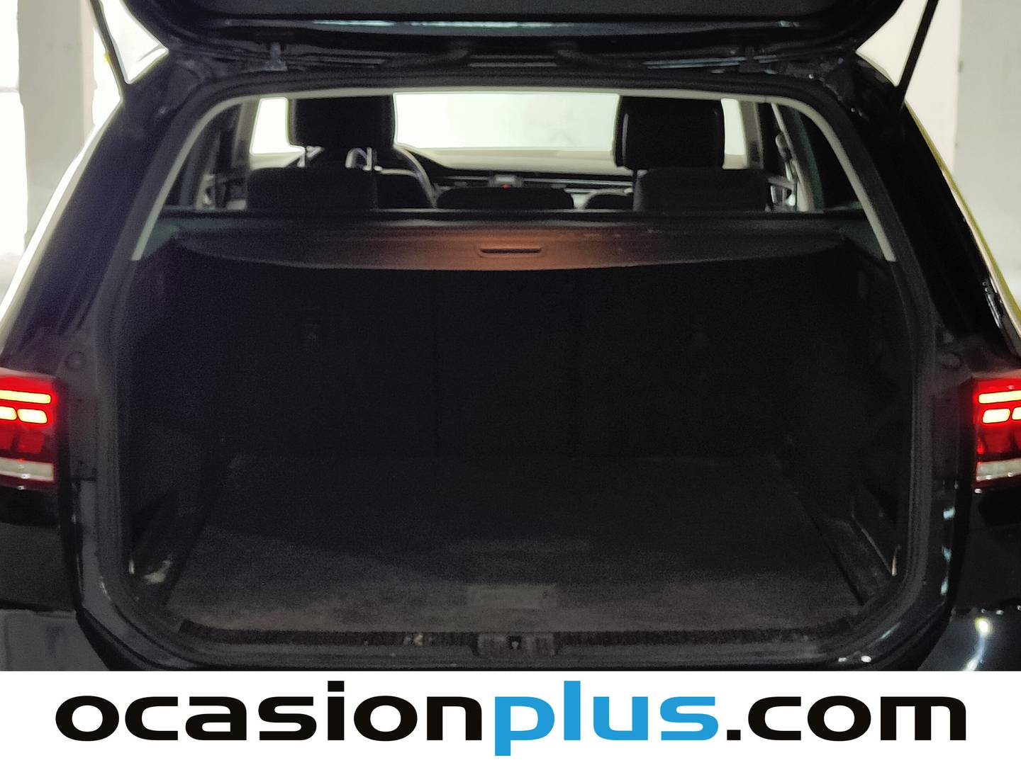 Fotos maletero Volkswagen Passat Volkswagen Passat Variant Executive 1.5 TSI (150 CV) DSG