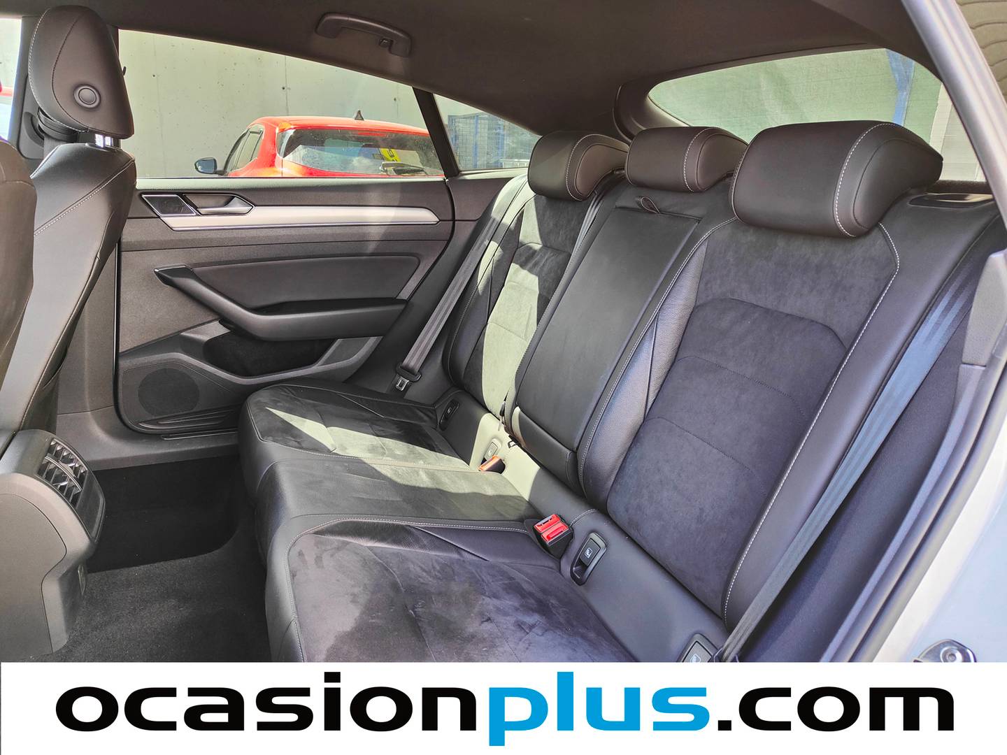 Foto asientos traseros Volkswagen Arteon Volkswagen Arteon R-Line 2.0 TDI (150 CV) DSG