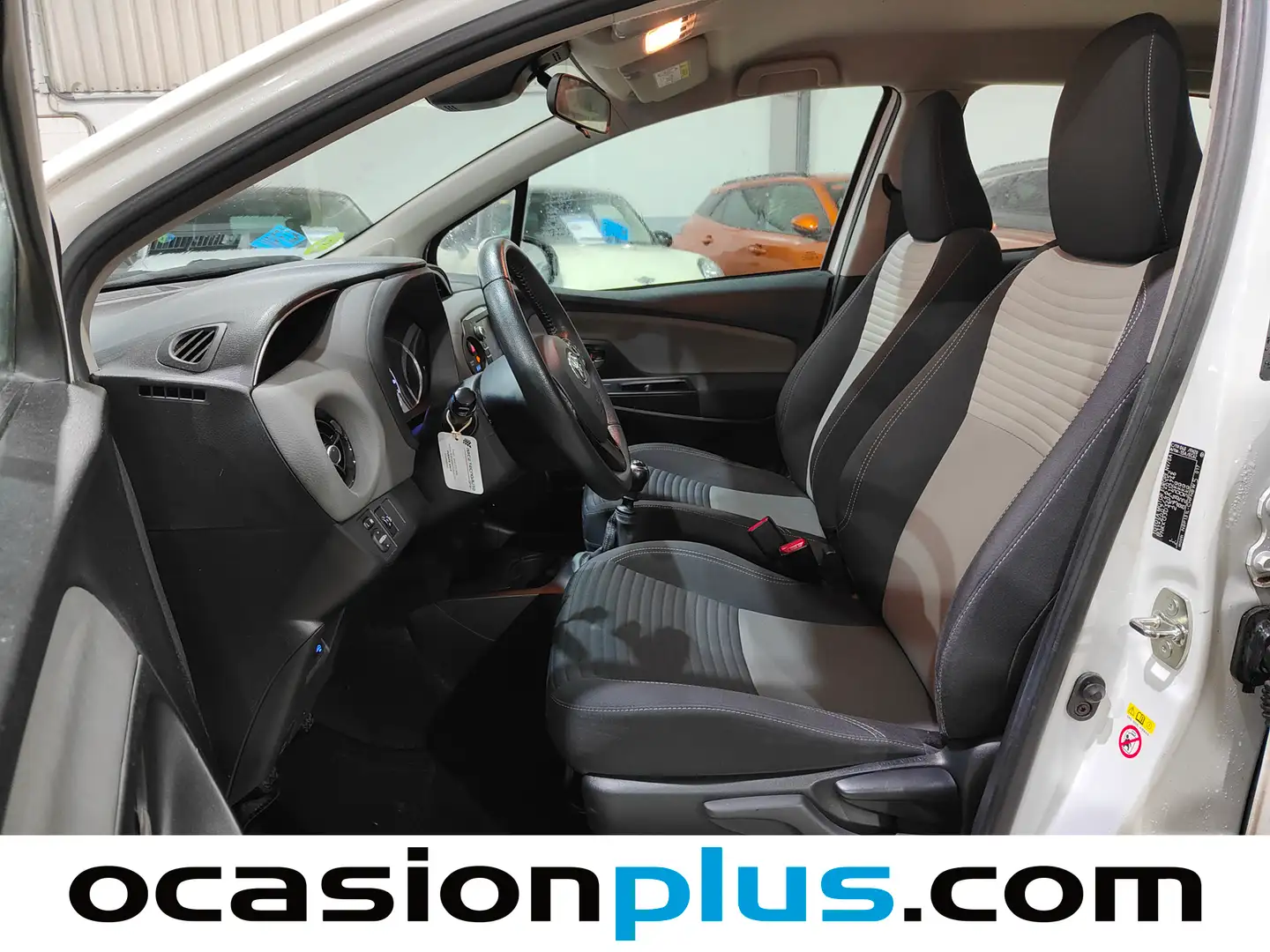 Foto Toyota Yaris Toyota Yaris 1.5 Active Tech (111 CV)