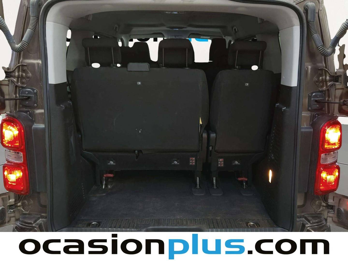 Foto Toyota Proace Verso Toyota Proace Verso 2.0D VX Plus Shuttle L1 (145 CV) siete plazas