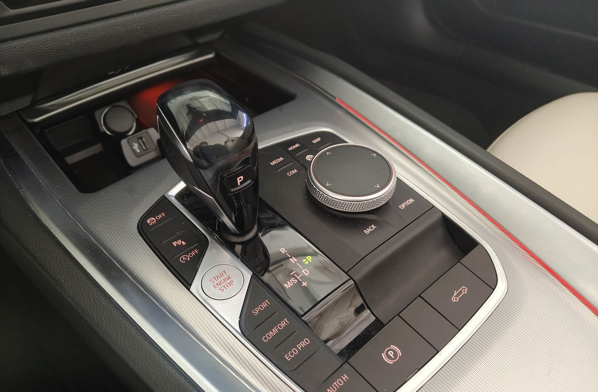 BMW Z4 sDrive20i Cabrio - foto 6