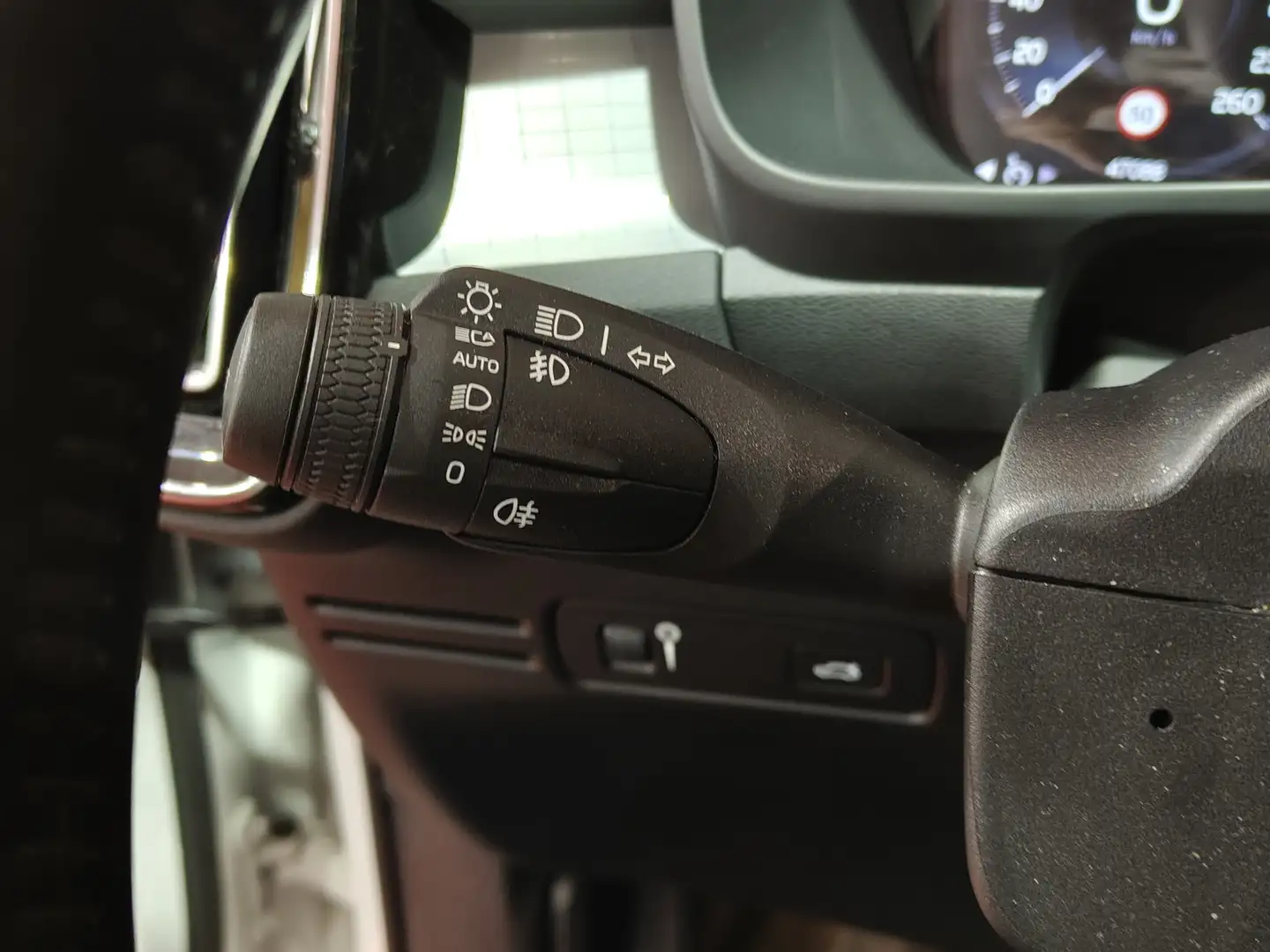 Foto Volvo XC40 Volvo XC40 D3 Business Plus (150 CV)