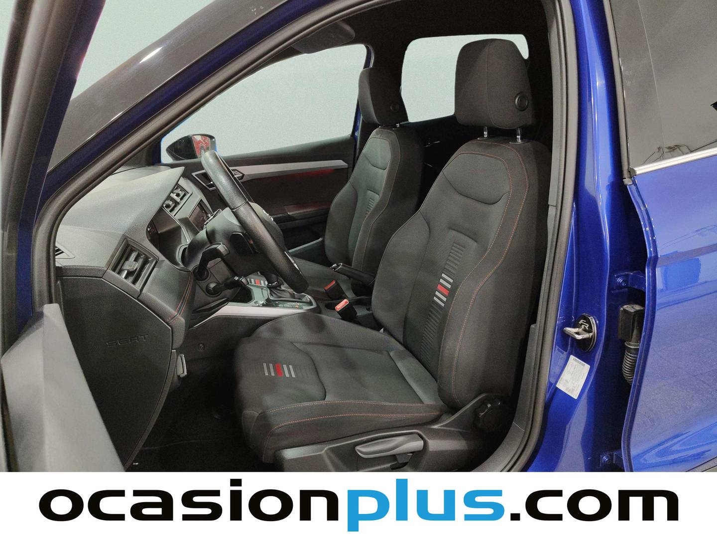 Foto asientos delanteros Seat Arona Seat Arona 1.0 TSI FR Go2 DSG (110 CV)