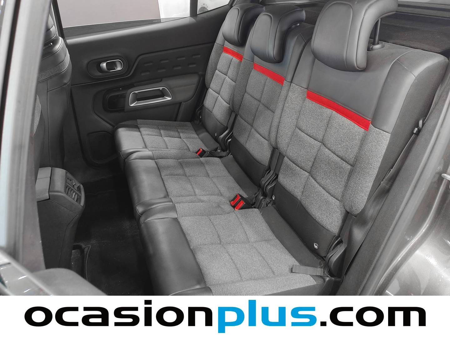 Foto asientos traseros Citroën C5 Aircross Citroën C5 Aircross PureTech 130 S&S Feel (131 CV)