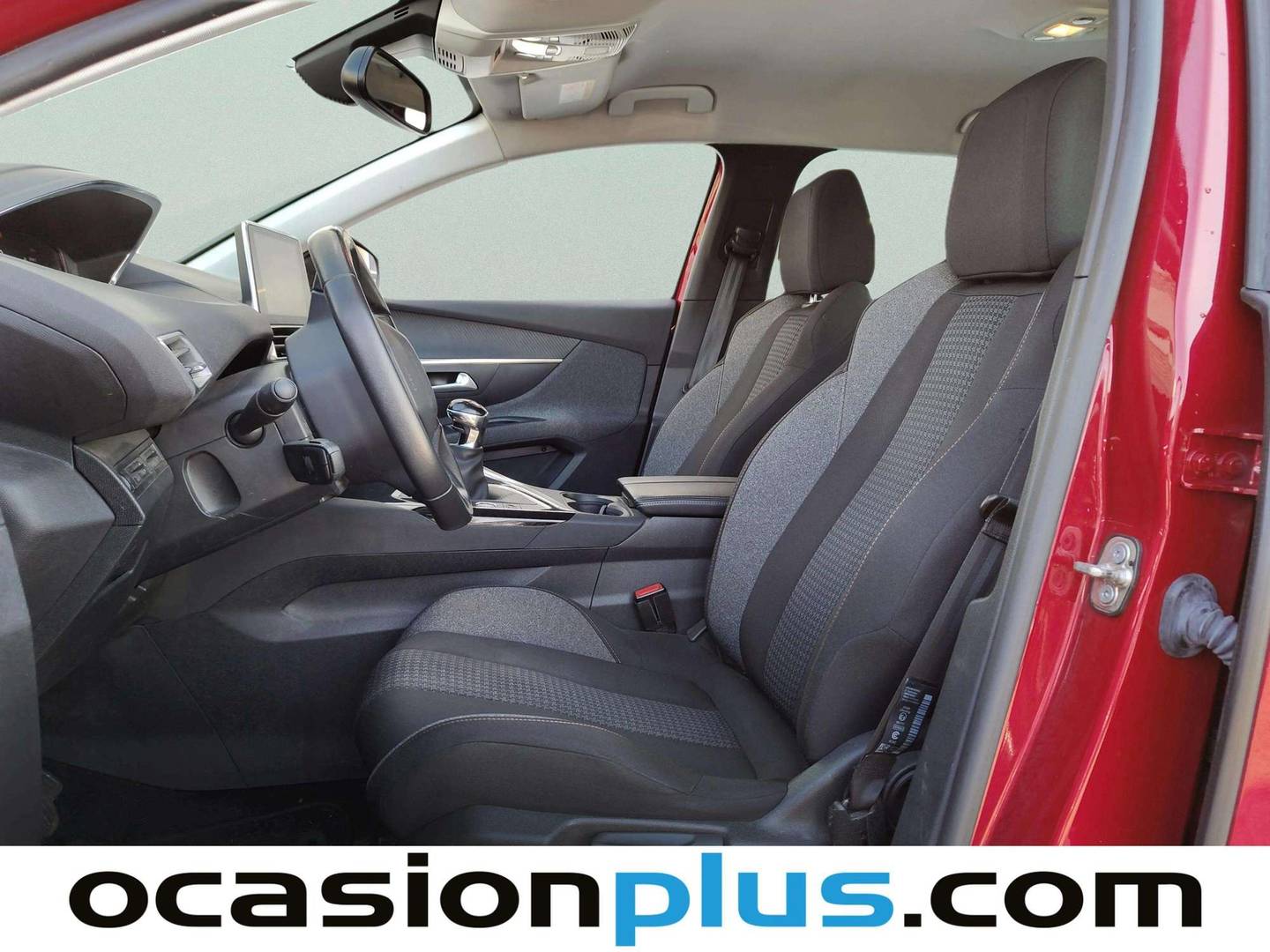 Foto asientos traseros Peugeot 5008 Peugeot 5008 PureTech 130 S&S Active Pack (130 CV) 7 Plazas