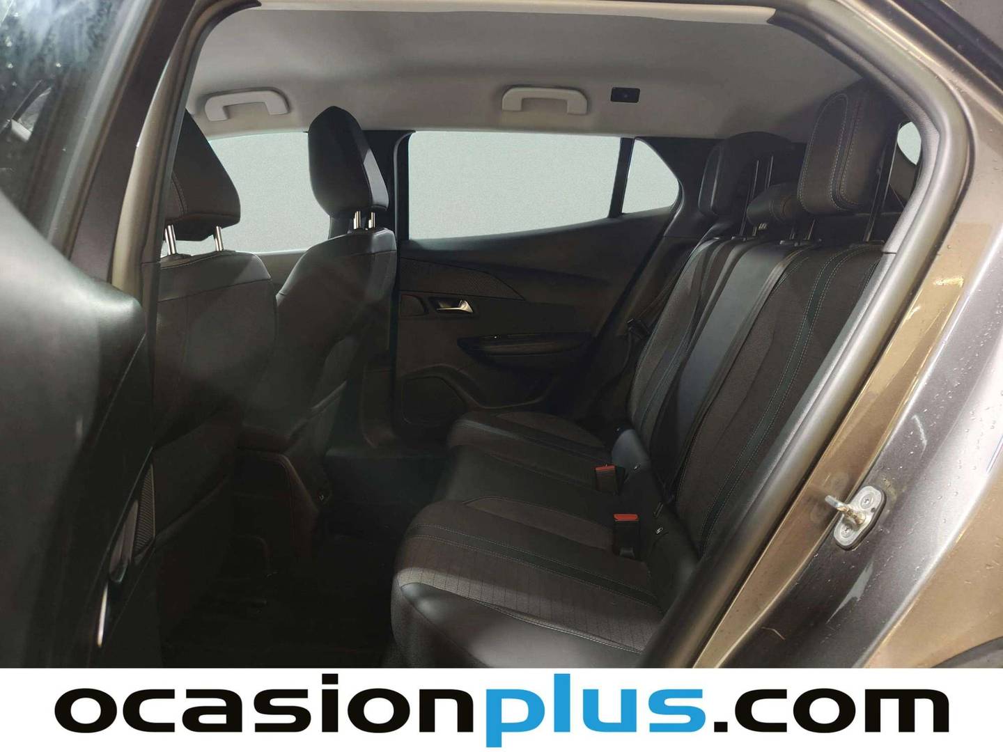 Foto asientos traseros Peugeot 2008 Peugeot 2008 PureTech 130 S&S Allure Pack (130 CV)