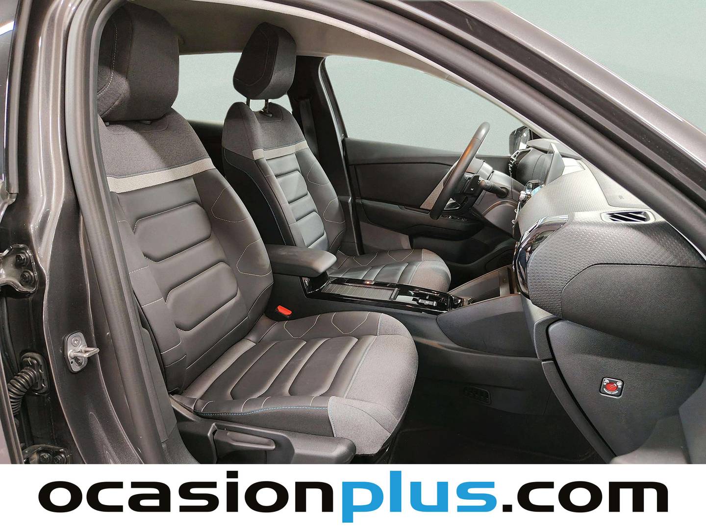 Citroën C4 Citroën C4 Hybrid 136 e-DCS6 Max (136 CV) de segunda mano