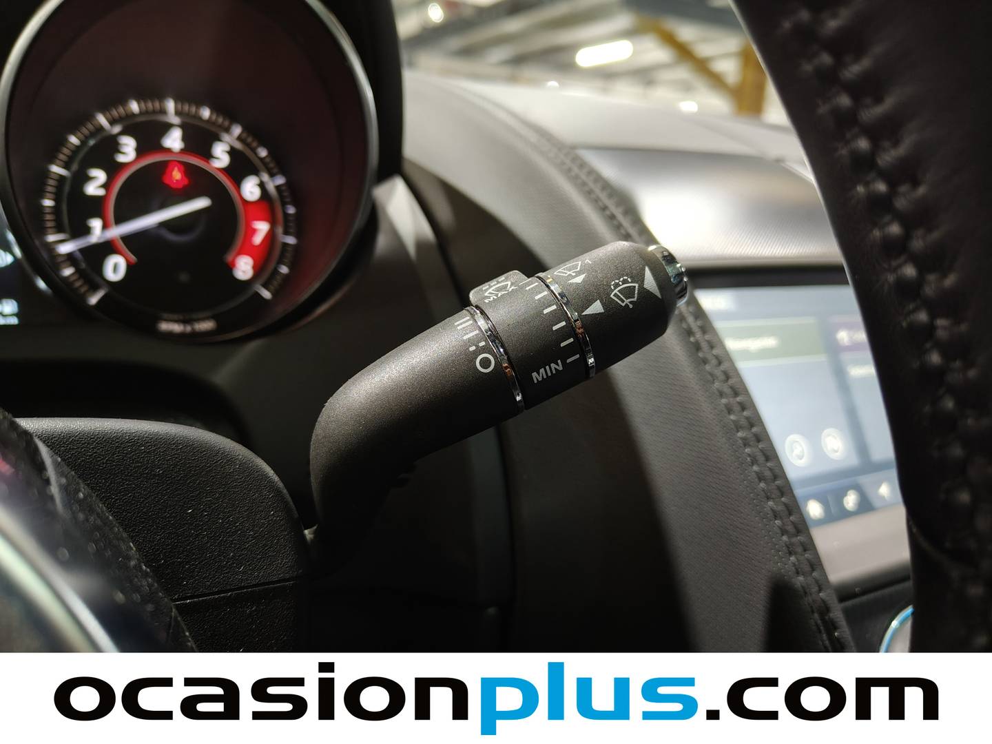 Foto Jaguar F-Type Jaguar F-TYPE Coupe 2.0 i4 R-Dynamic Auto 221 kW (300 CV)