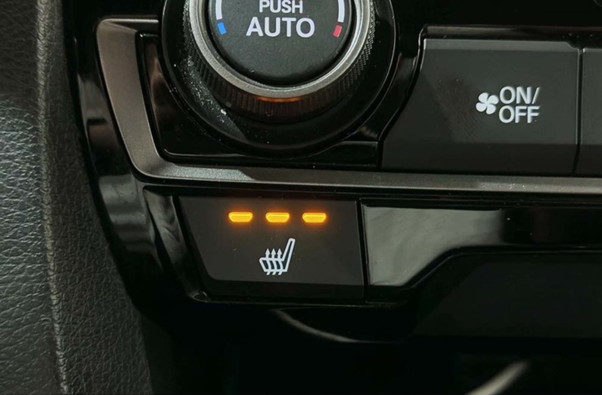 Honda Civic 1.0 I-VTEC Turbo Dynamic Nav CVT - foto 7