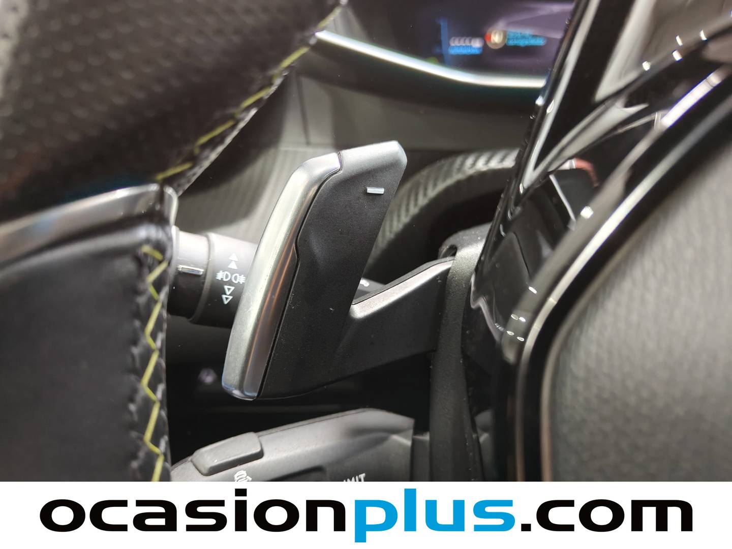 Peugeot 2008 Peugeot 2008 PureTech 130 S&S GT EAT8 (130 CV) gasolina