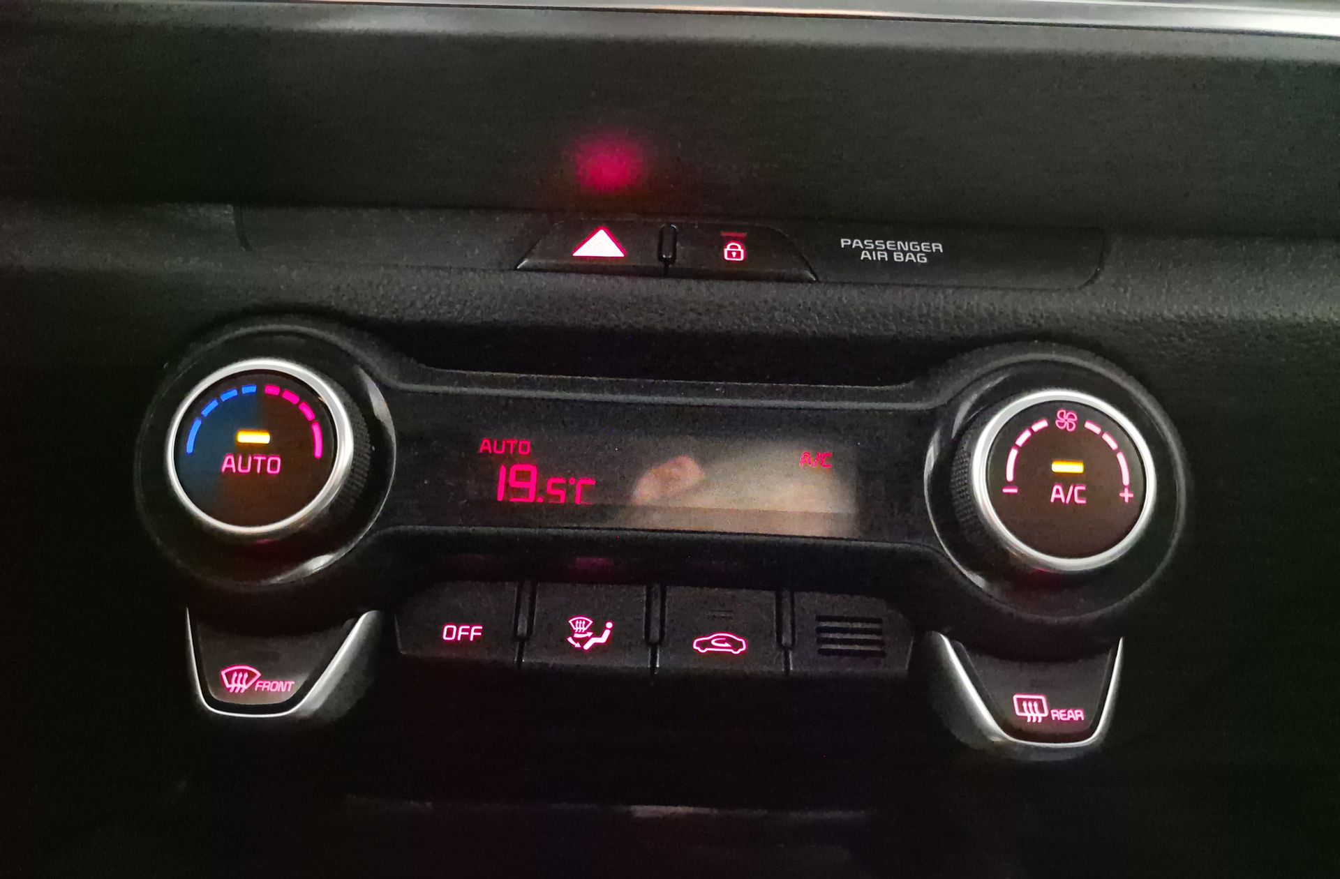Kia Stonic 1.2 DPi Drive - foto 30