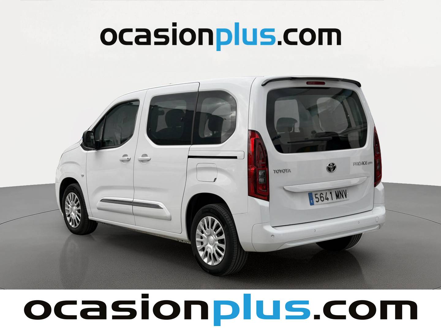 Foto trasera Toyota Proace City Verso Toyota Proace City Verso 1.5D L1 VX (131 CV) izquierda