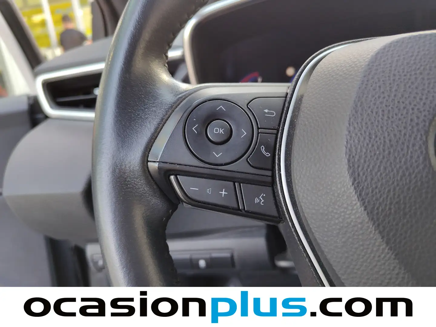 Foto Toyota Corolla Toyota Corolla 1.8 125H Style E-CVT (122 CV)