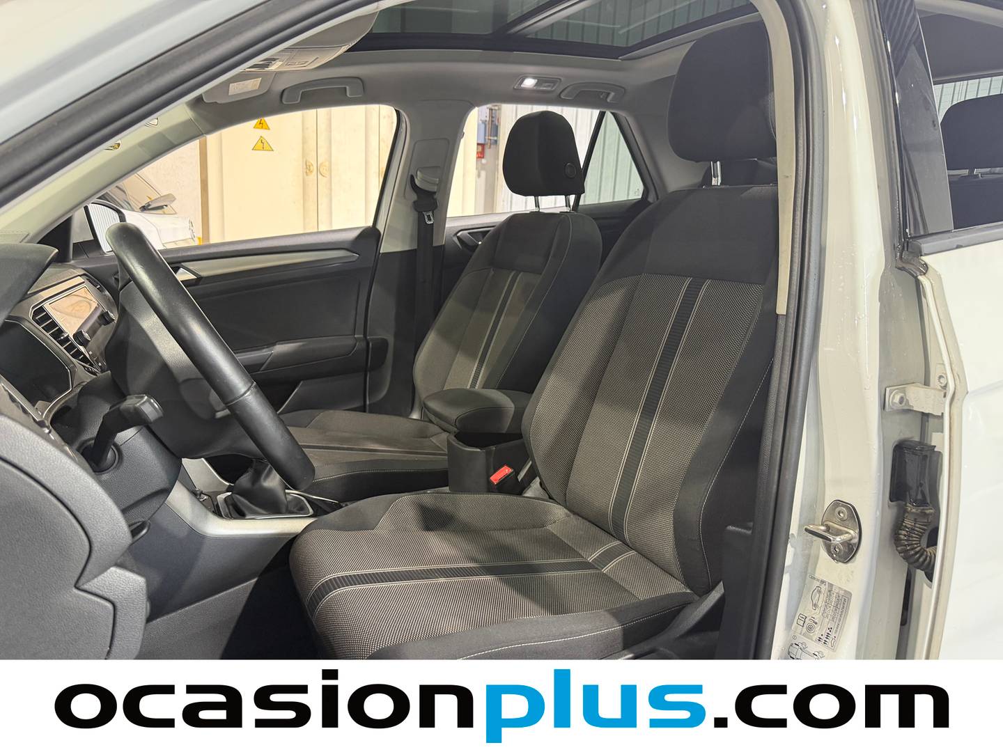 Foto Volkswagen T-Roc Volkswagen T-Roc Advance 2.0 TDI (150 CV)