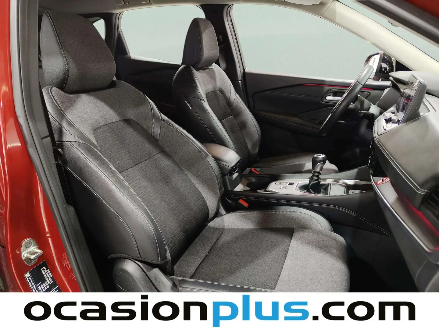 Foto Nissan QASHQAI Nissan Qashqai DIG-T 140 mHEV N-Connecta 4x2 (140 CV)