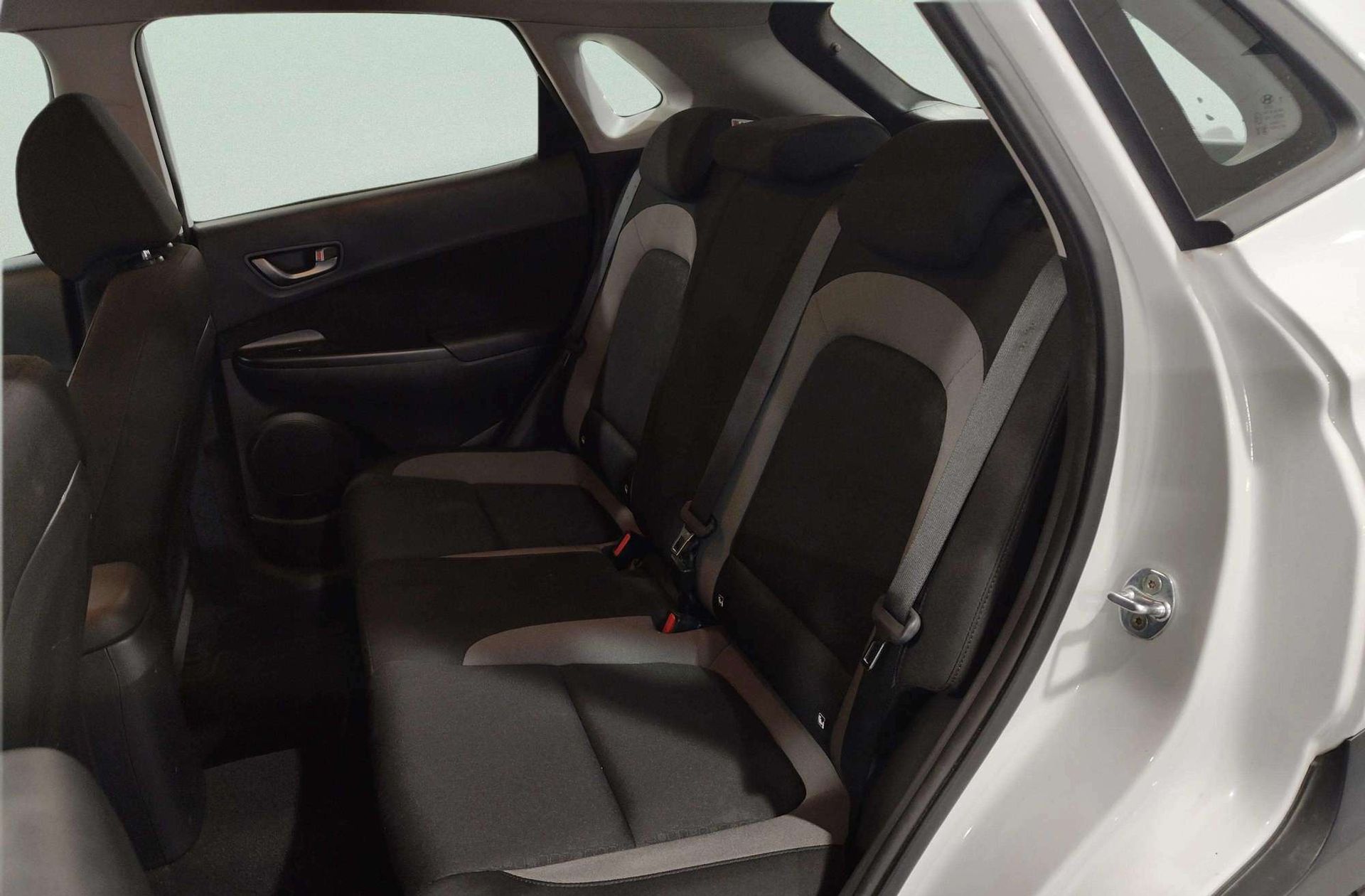 Hyundai Kona 1.6 CRDi Klass 4x2 - foto 11