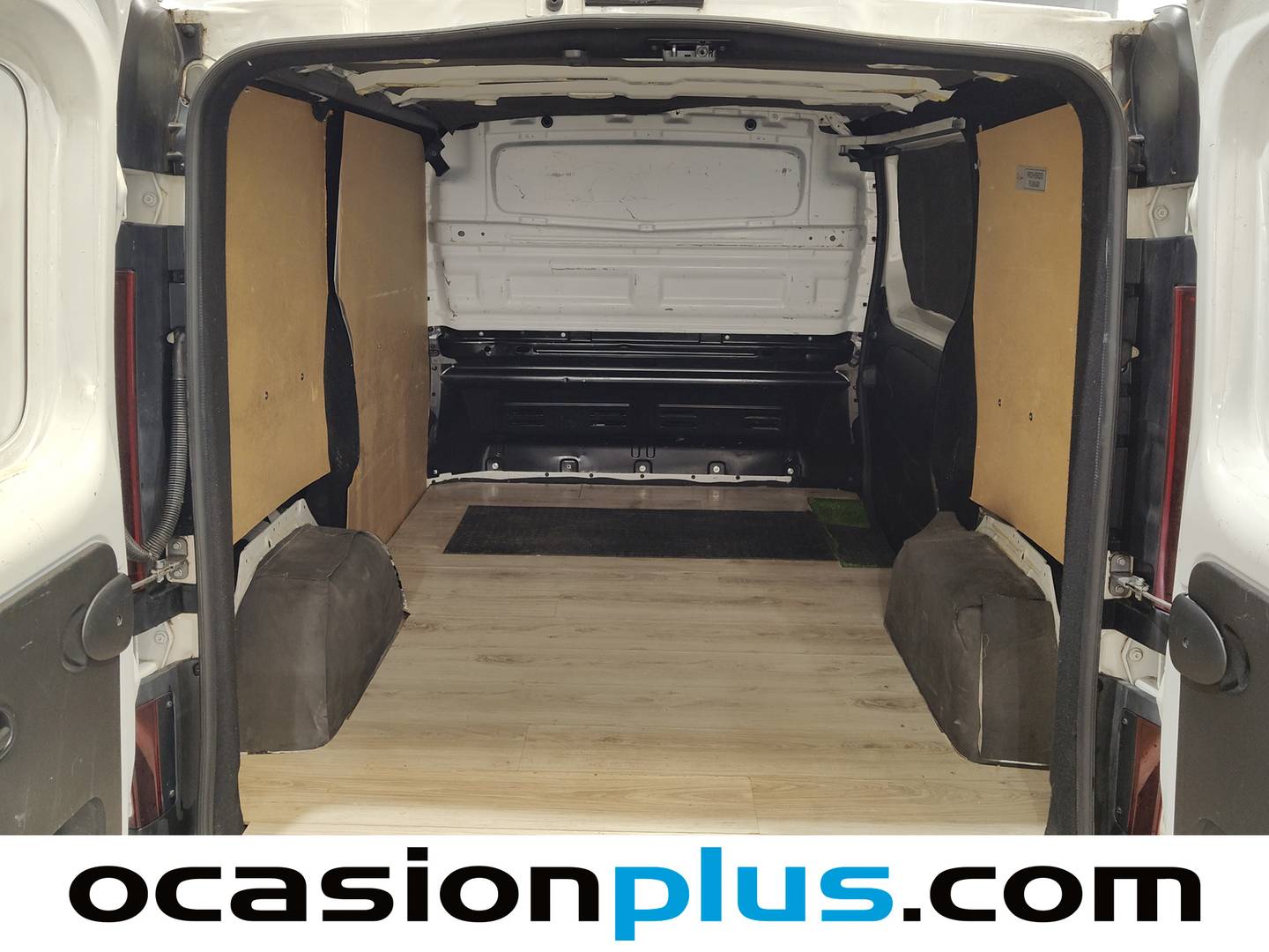 Foto asientos traseros Renault Trafic Renault Trafic Furgon 29 L1H1 Energy dCi (125 CV)