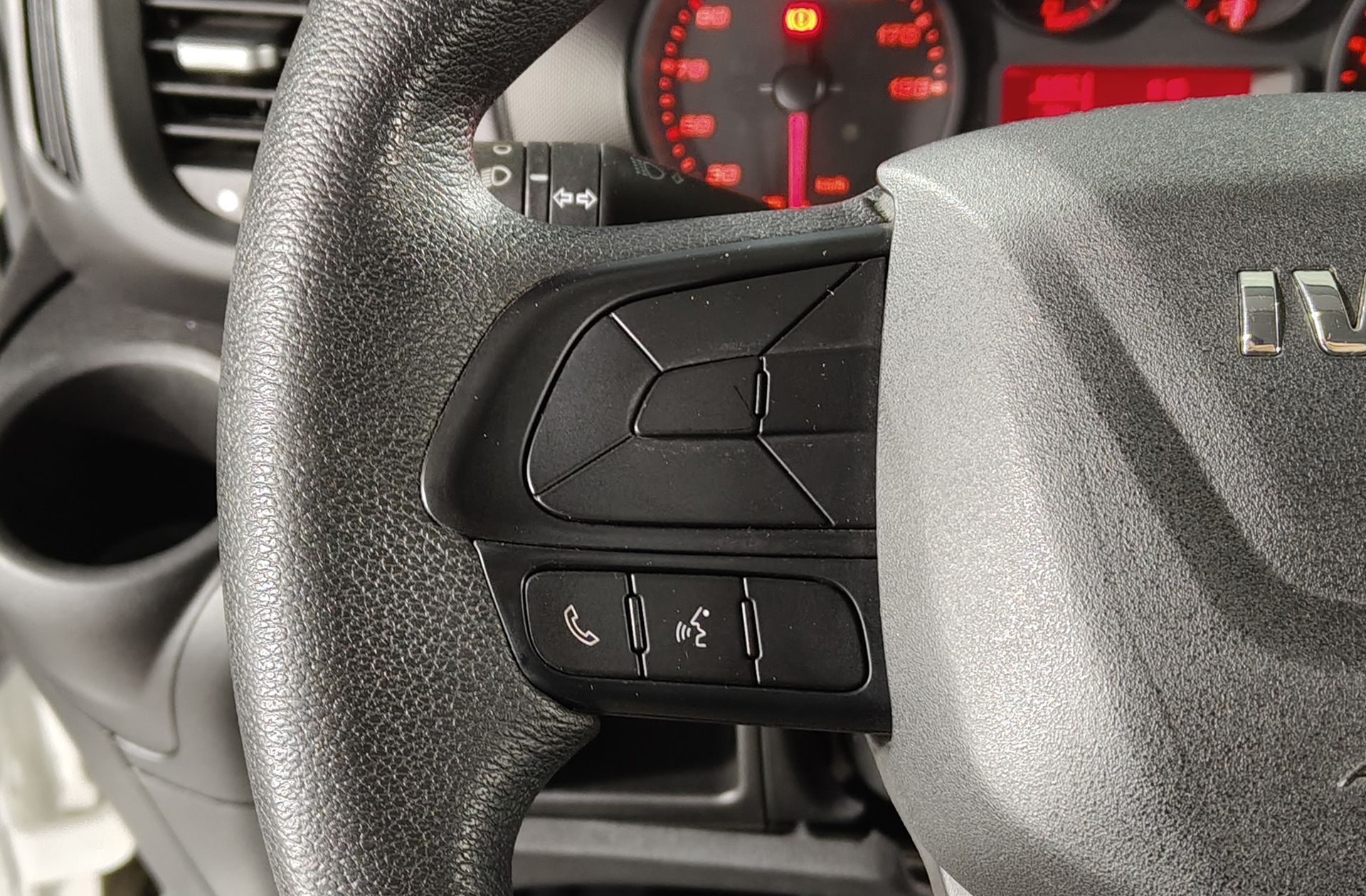 Iveco Daily Furgon 35S 16 V 3520L/H2 - foto 16