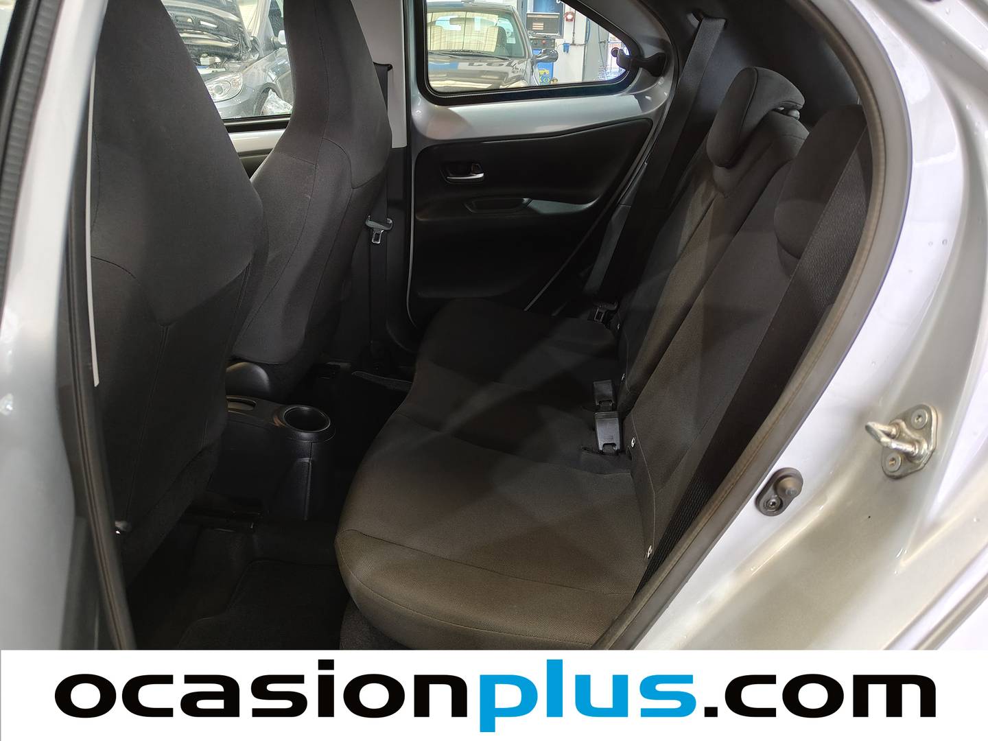 Toyota Aygo X Cross Toyota Aygo X Cross 1.0 VVT-I Play (72 CV) de segunda mano