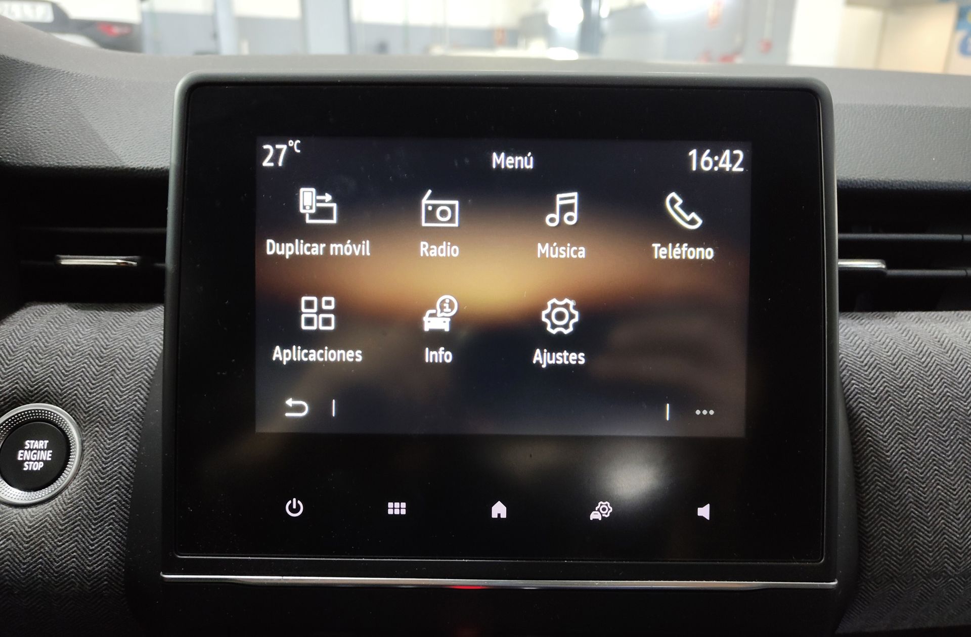 Renault Clio Techno E-Tech Híbrido - foto 7