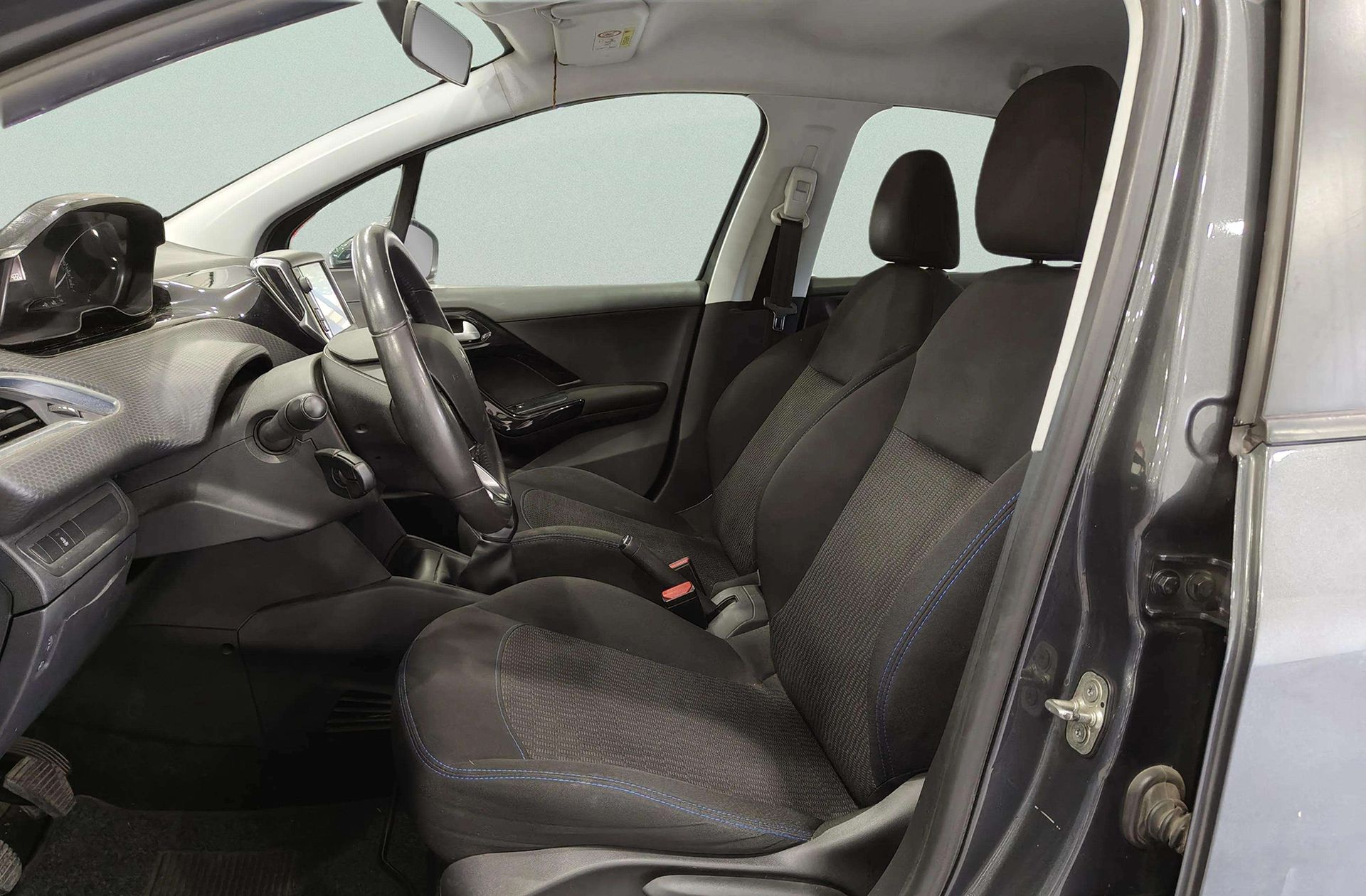 Peugeot 208 PureTech 82 Style - foto 11