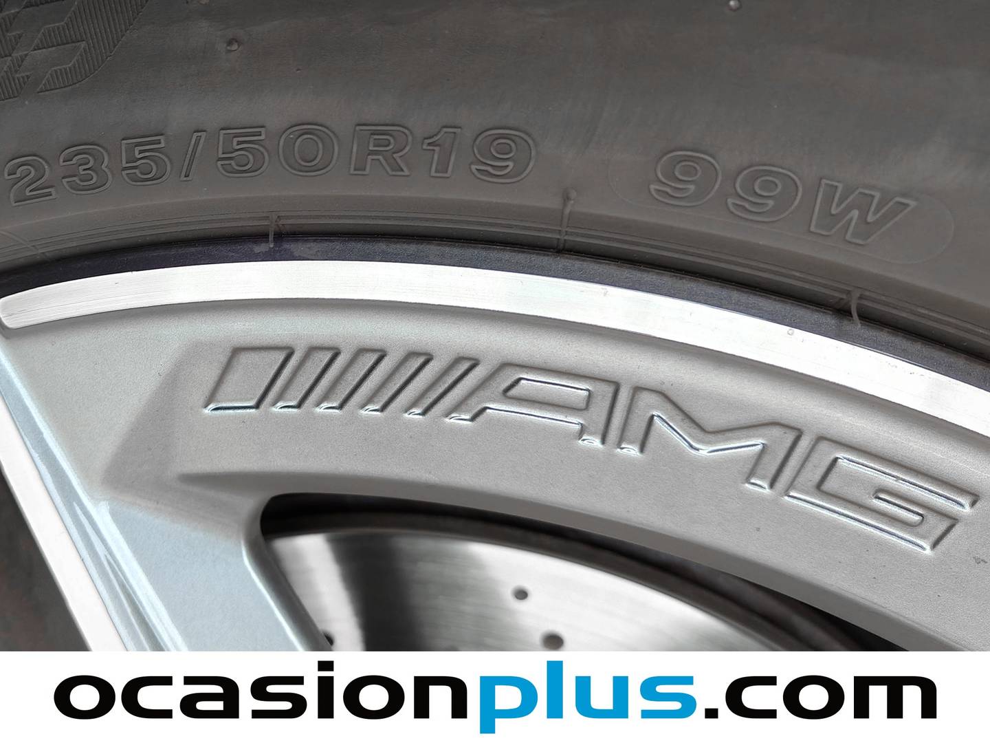 Accesorios del Mercedes GLA Mercedes-Benz GLA 200 D (150 CV) Pack AMG