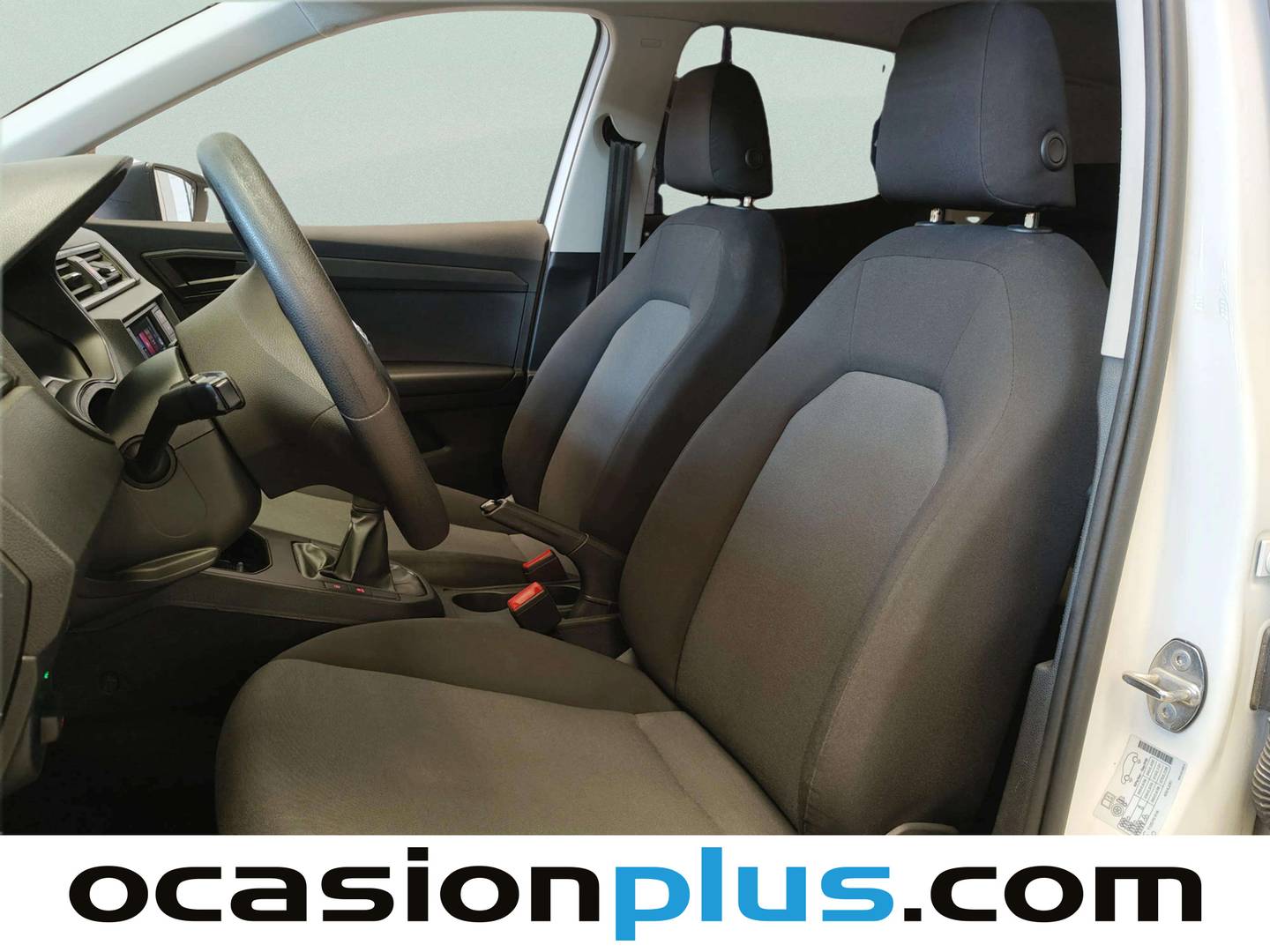 Foto asientos delanteros Seat Arona Seat Arona 1.6 TDI S&S Reference Edition (95 CV)