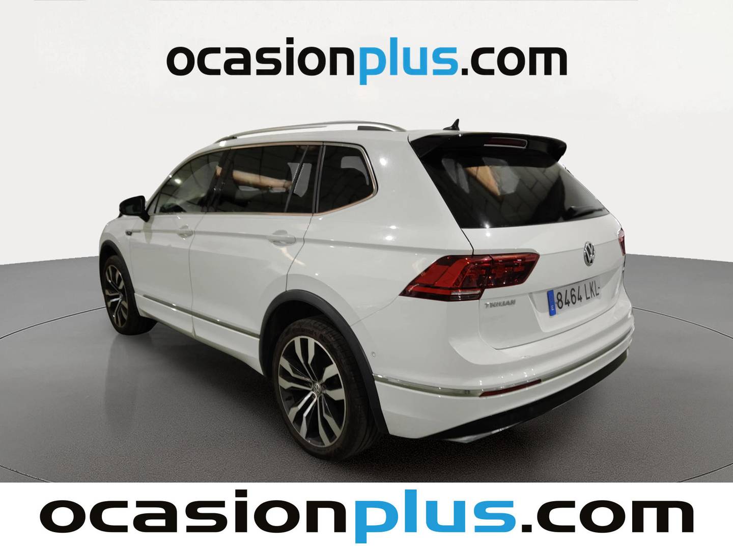 Foto trasera Volkswagen Tiguan Allspace Volkswagen Tiguan Allspace Sport 2.0 TDI 4Motion (190 CV) DSG 7 Plazas Pack R-Line derecha