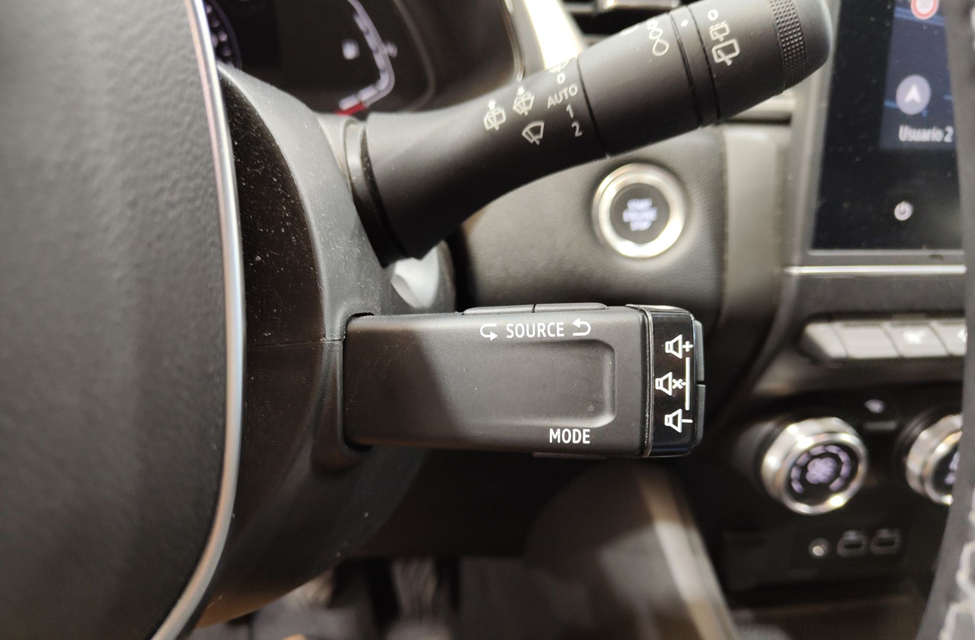 Renault Captur Techno TCe GPF - foto 30