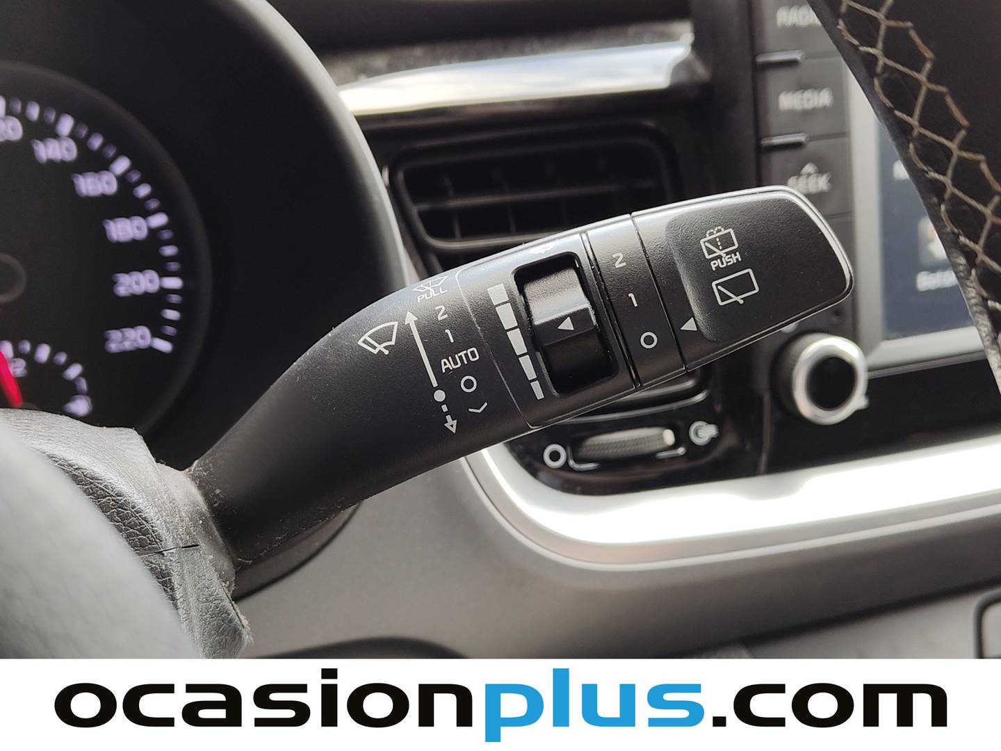 KIA Stonic KIA Stonic 1.0 T-GDi Tech DCT (120 CV) 120cv