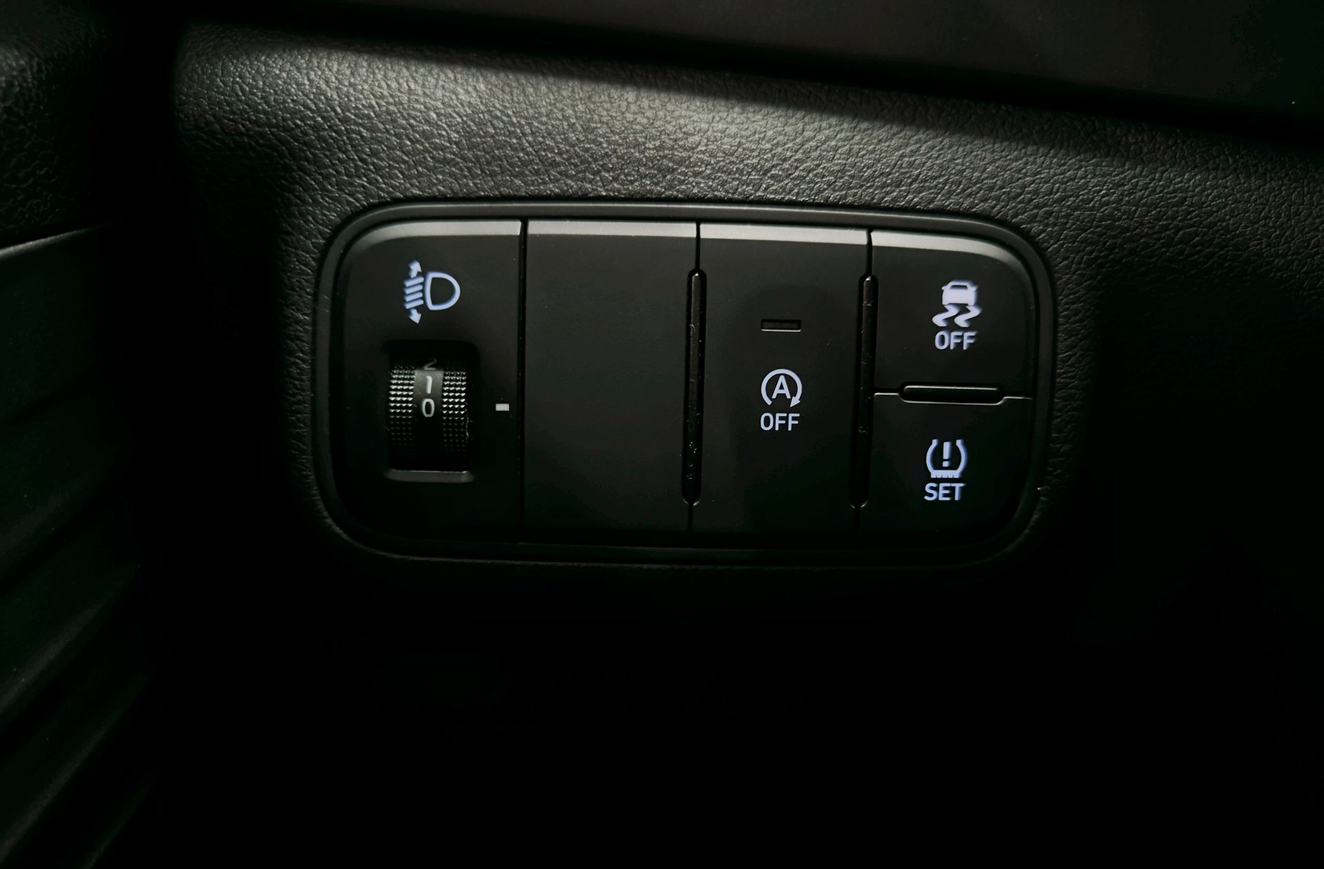 Hyundai Bayon 1.2 MPI Maxx - foto 24