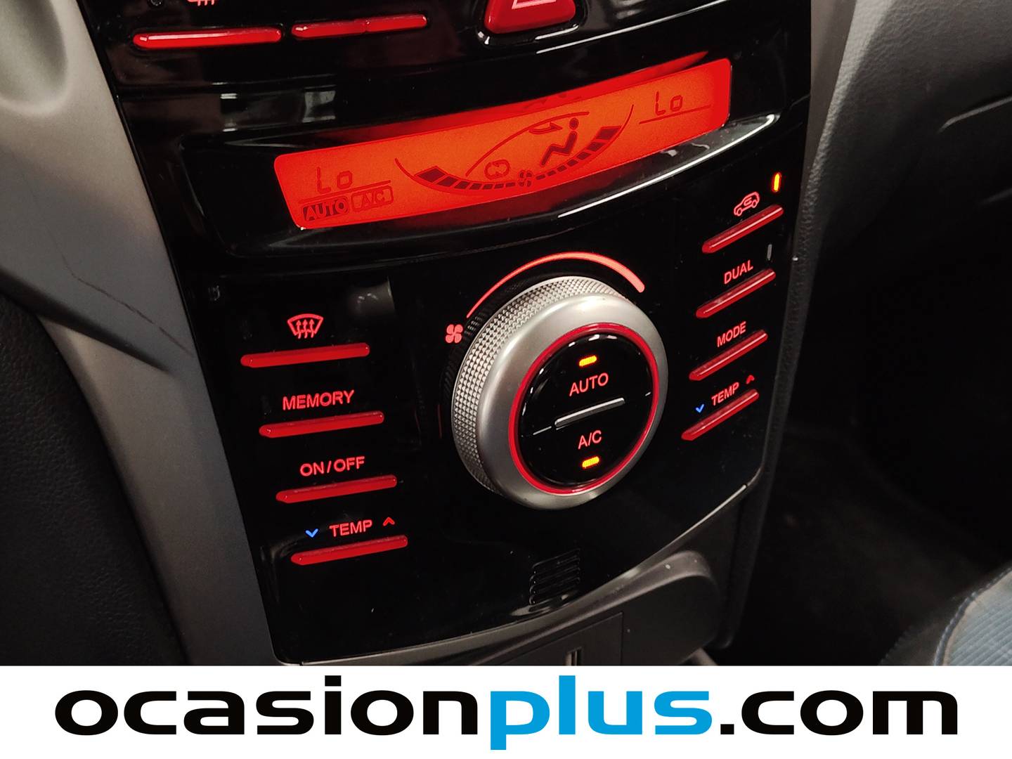 Foto SsangYong Tivoli Ssangyong Tivoli G16 Limited 4x2 (128 CV)