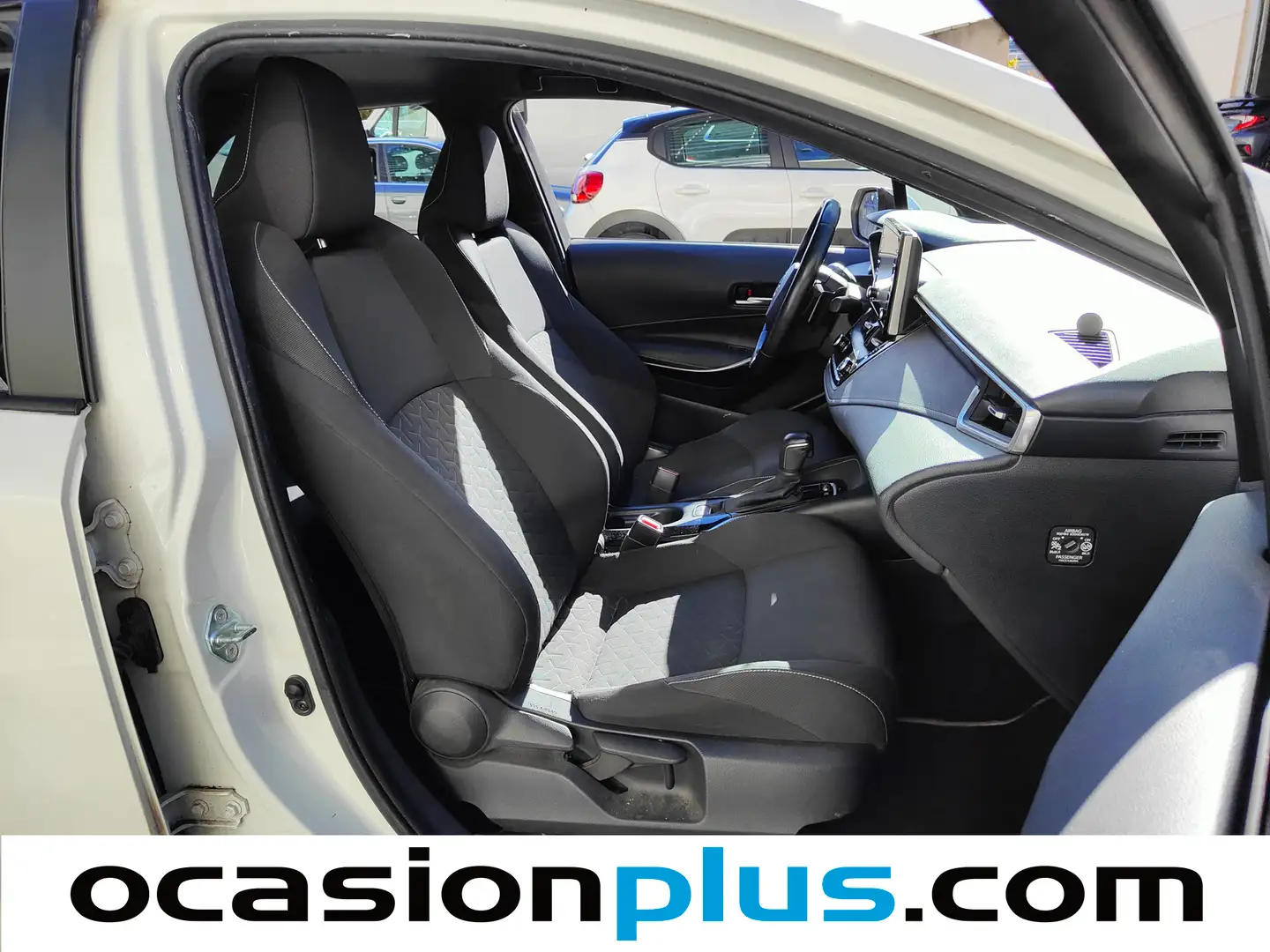 Foto Toyota Corolla Toyota Corolla 180H FEEL! E-CVT (180 CV)