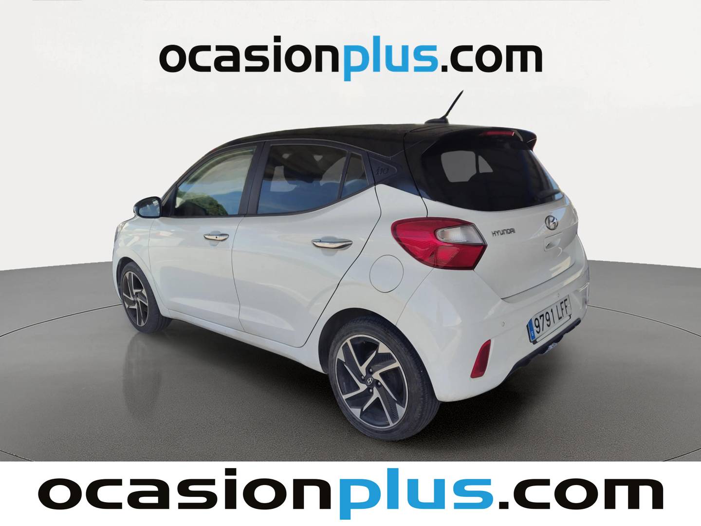 Foto trasera Hyundai i10 Hyundai i10 1.2 Tecno (84 CV) izquierda