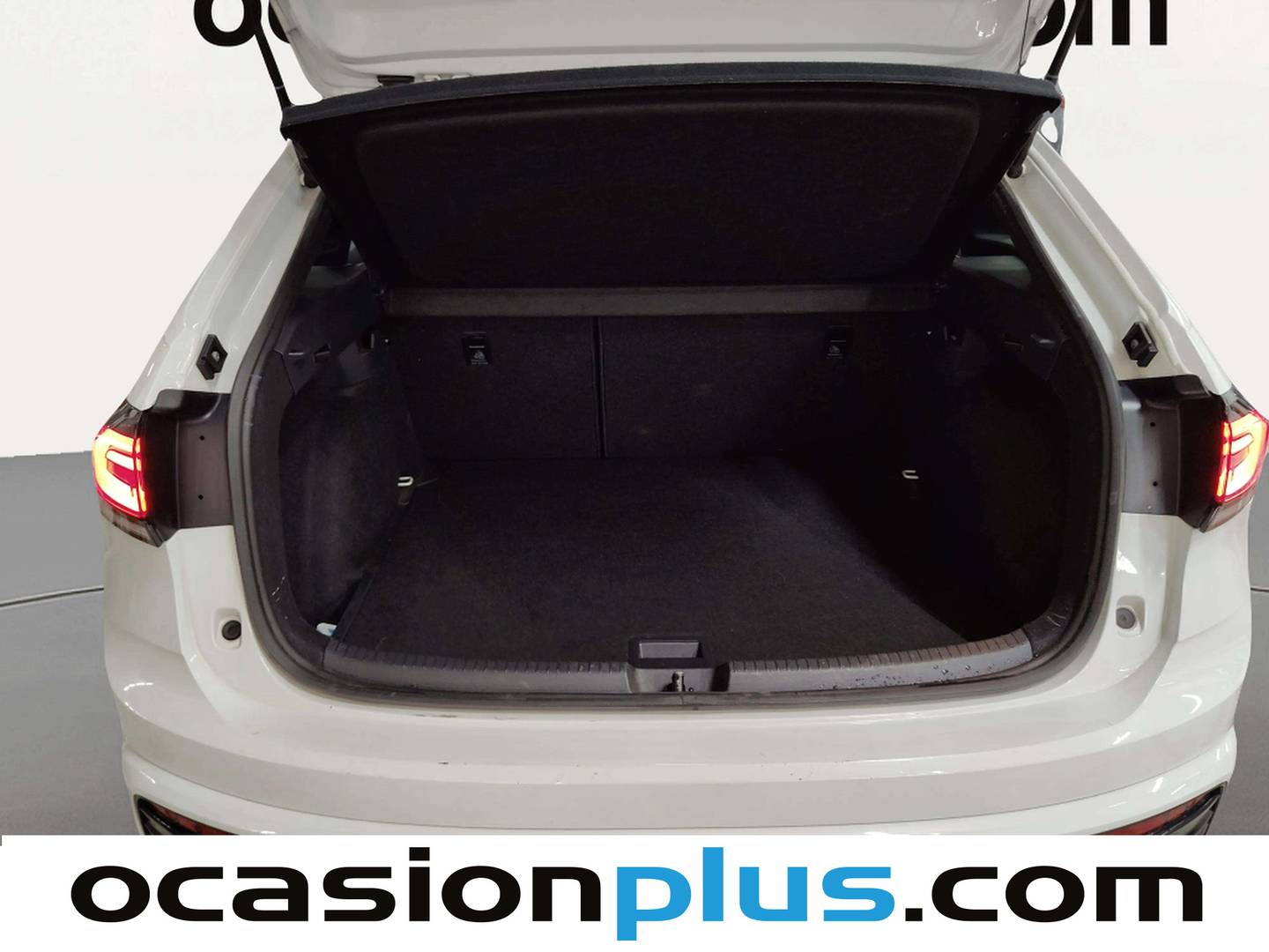 Fotos maletero Volkswagen Taigo Volkswagen Taigo R-Line 1.5 TSI (150 CV) DSG