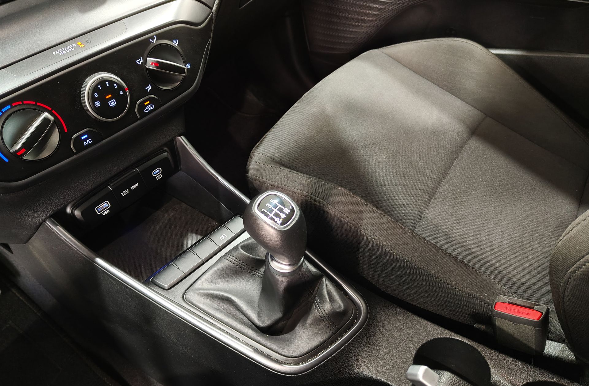 Hyundai Bayon 1.2 MPI Maxx - foto 5