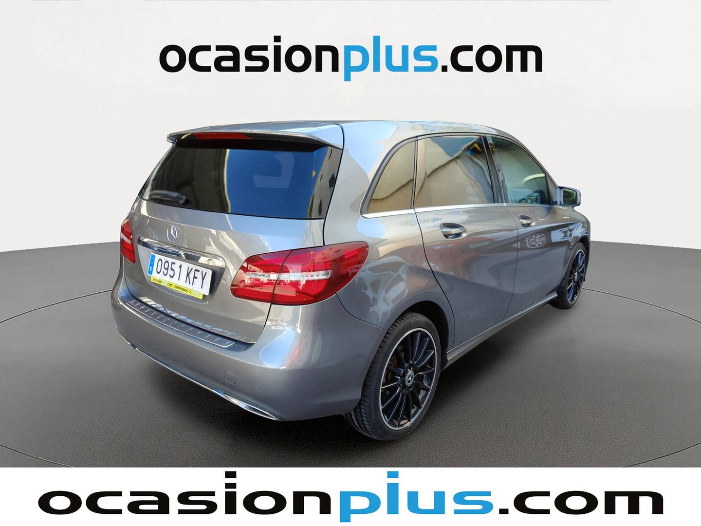 Foto trasera Mercedes Clase B Mercedes Clase B 200 d Urban (136 CV) derecha