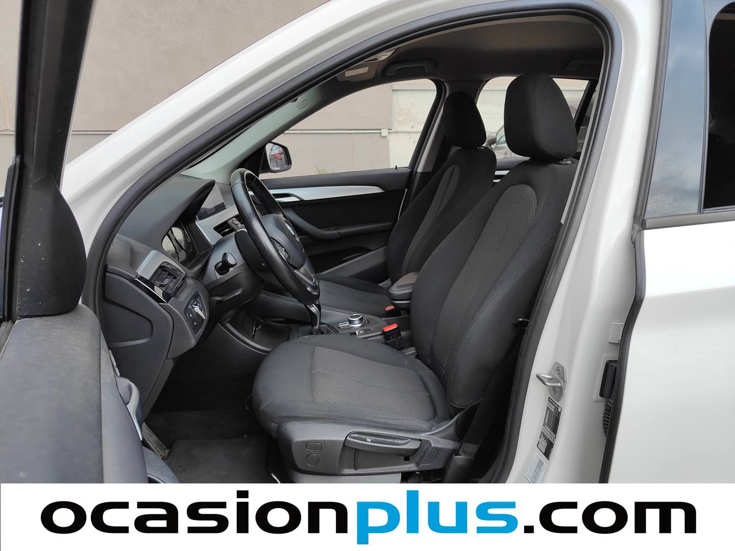 Foto asientos delanteros BMW X1 BMW X1 sDrive18d (150 CV)
