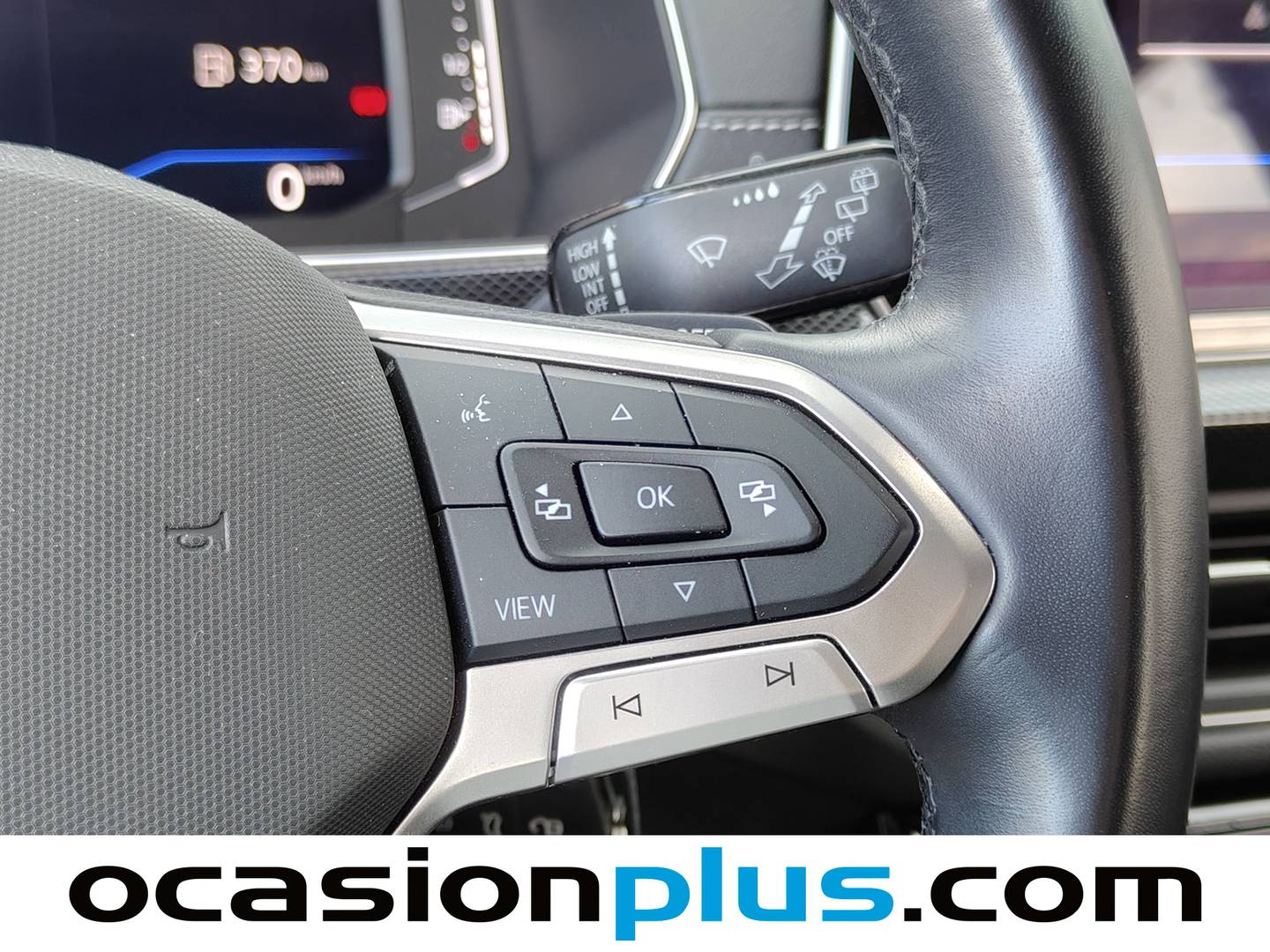 Volkswagen T-Cross Volkswagen T-Cross R-Line 1.0 TSI (116 CV) DSG km 0