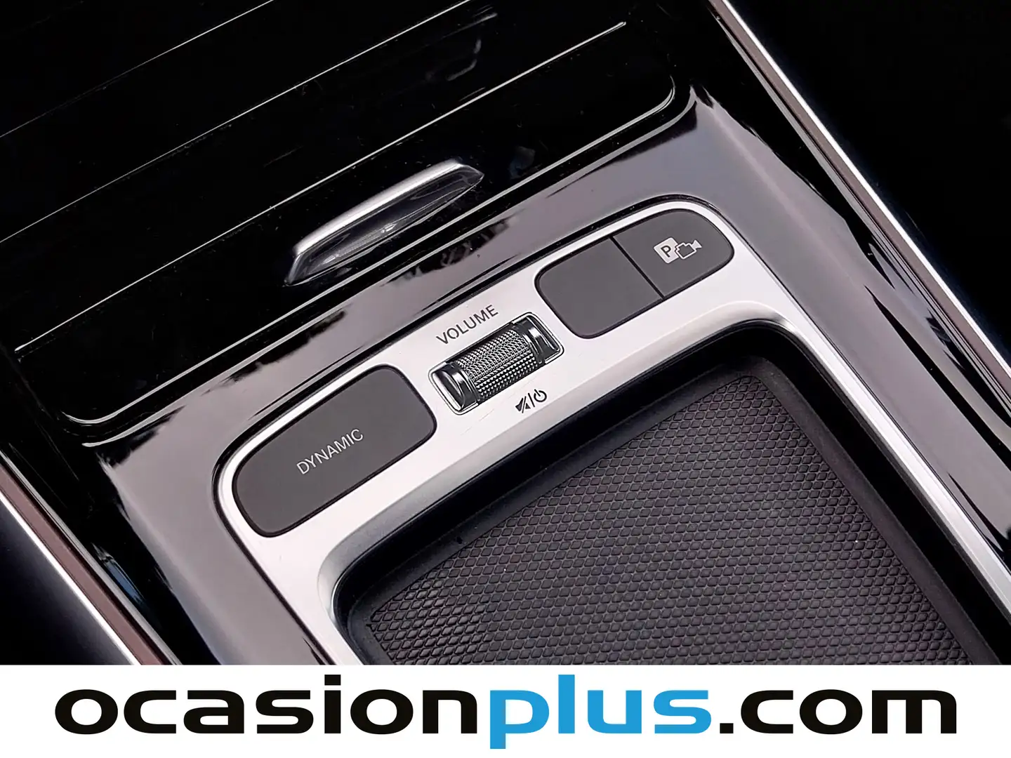 Foto Mercedes GLA Mercedes-Benz GLA 200 D (150 CV) Pack AMG