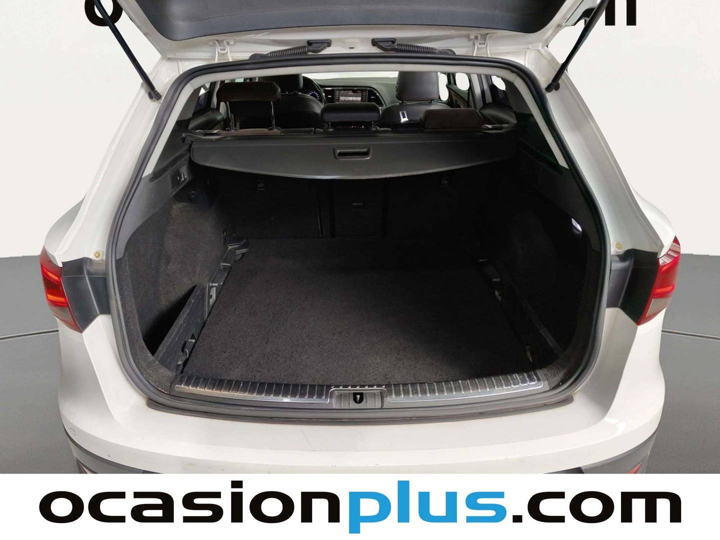 Fotos maletero Seat León Seat Leon Xperience Xperience 2.0 TDI S&S X-perience 4Drive (150 CV)