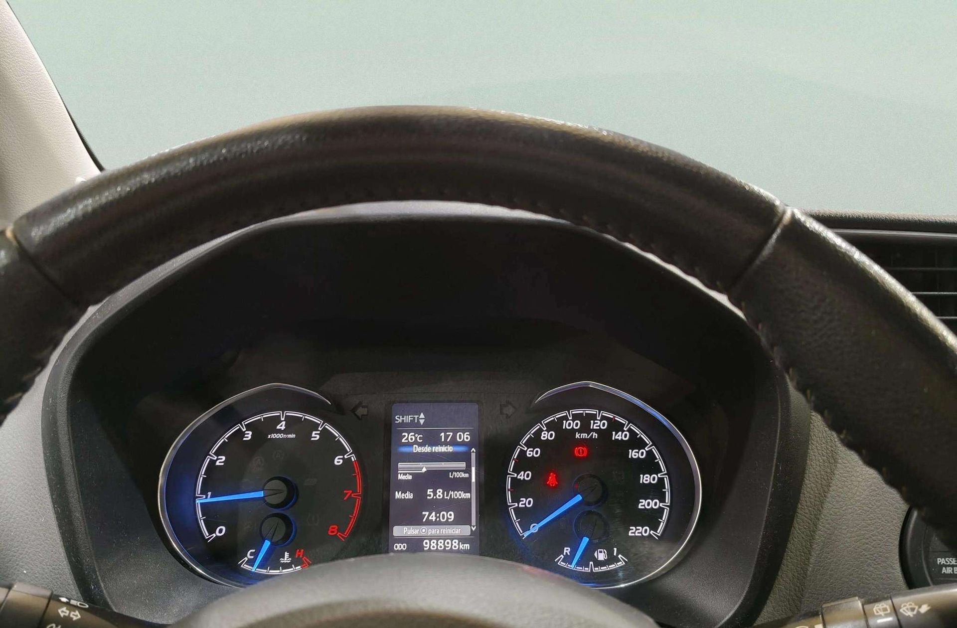 Toyota Yaris 1.5 Active Tech - foto 23