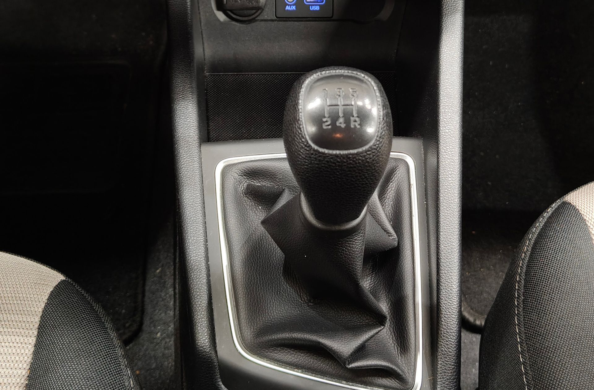 Hyundai i20 1.2 MPI Essence - foto 5