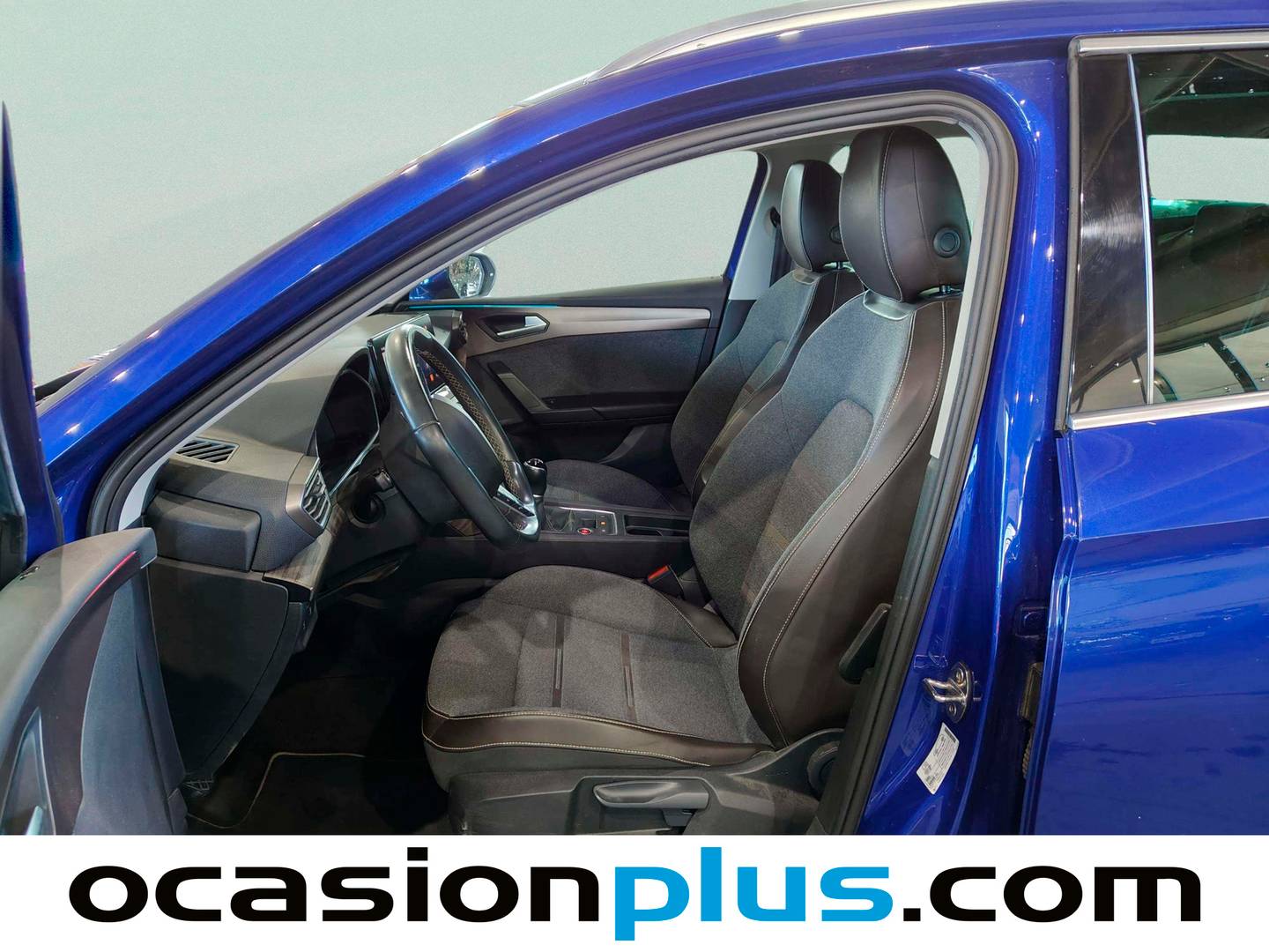 Foto asientos delanteros Seat León Seat León ST 1.5 TSI S&S Xcellence Launch Pack L (150 CV)