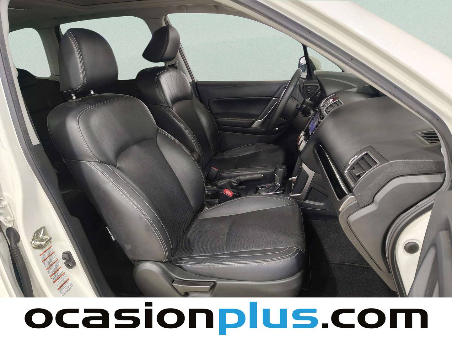 Foto Subaru Forester Subaru Forester 2.0 Executive Plus Lineartronic (240 CV)