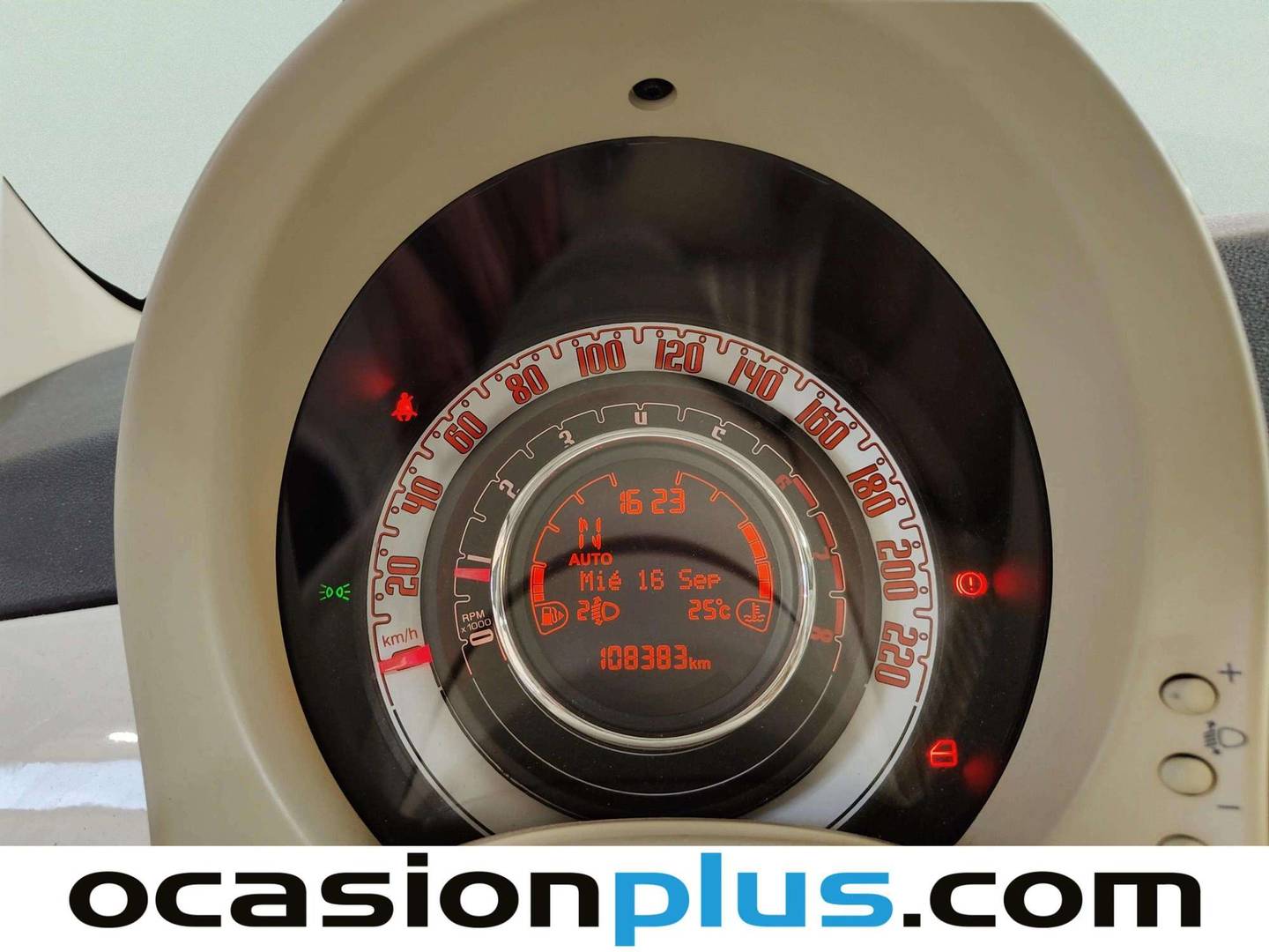 Fiat 500 Fiat 500 1.2 8v Lounge (69 CV) automático