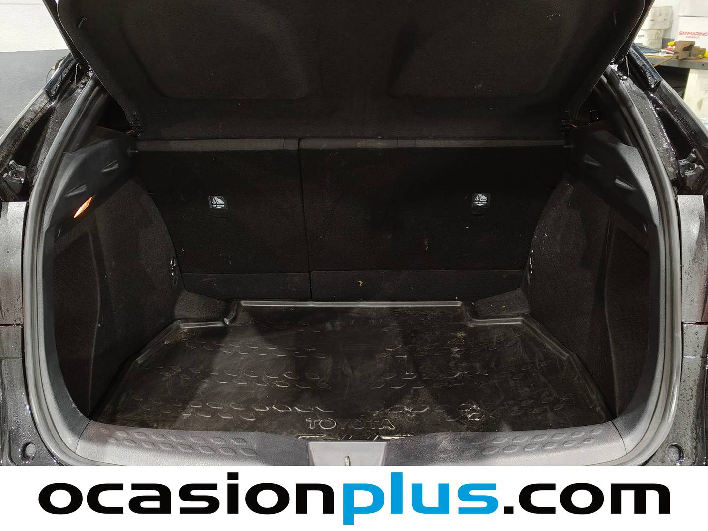 Fotos maletero Toyota C-HR Toyota C-HR 1.8 125H Active (122 CV)