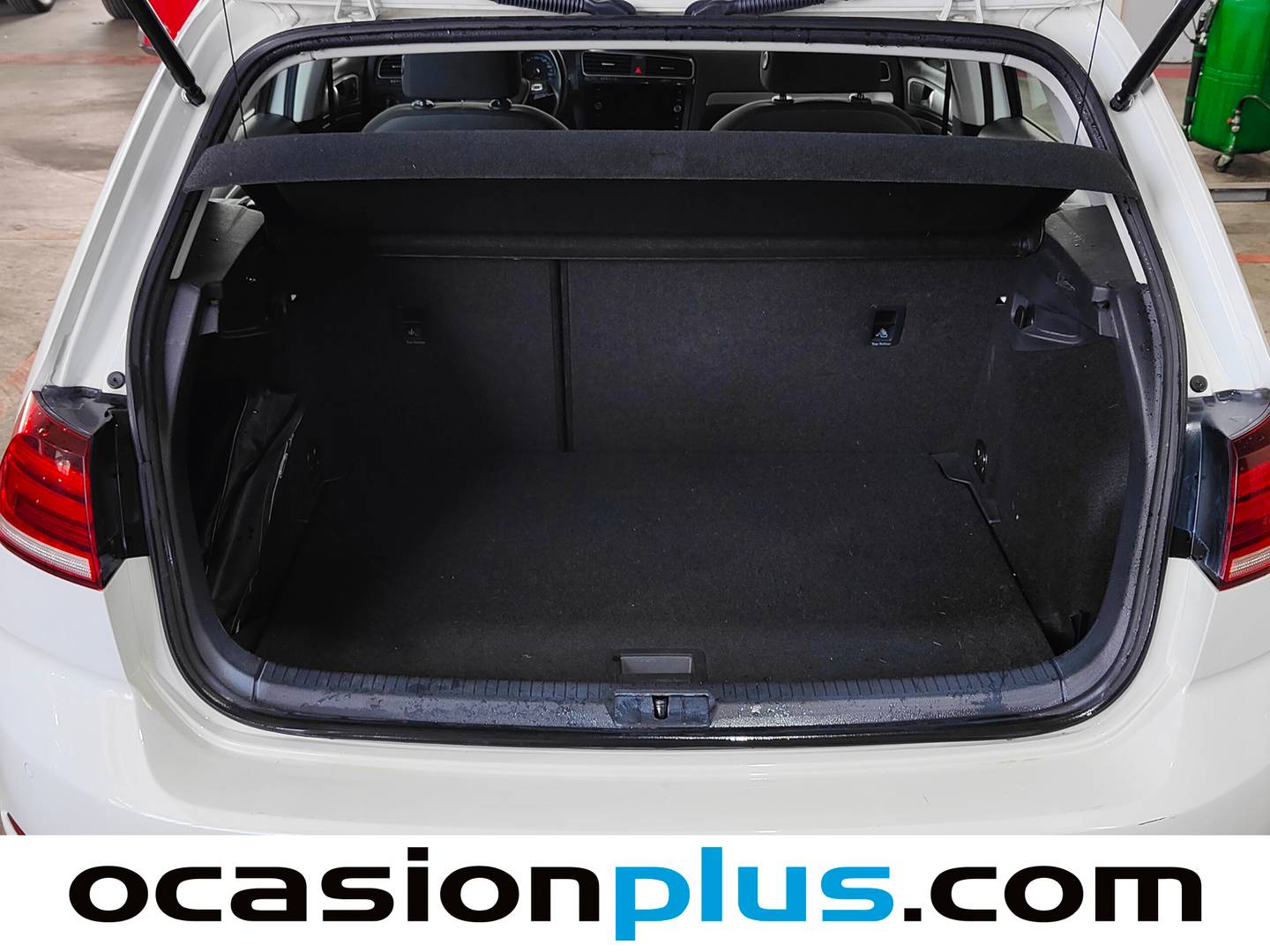 Fotos maletero Volkswagen Golf Volkswagen Golf Ready2Go 1.6 TDI (115 CV)