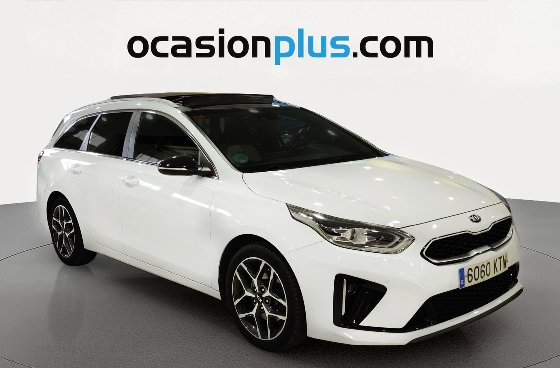 Kia Ceed 1.6 CRDi GT Line DCT - foto 2