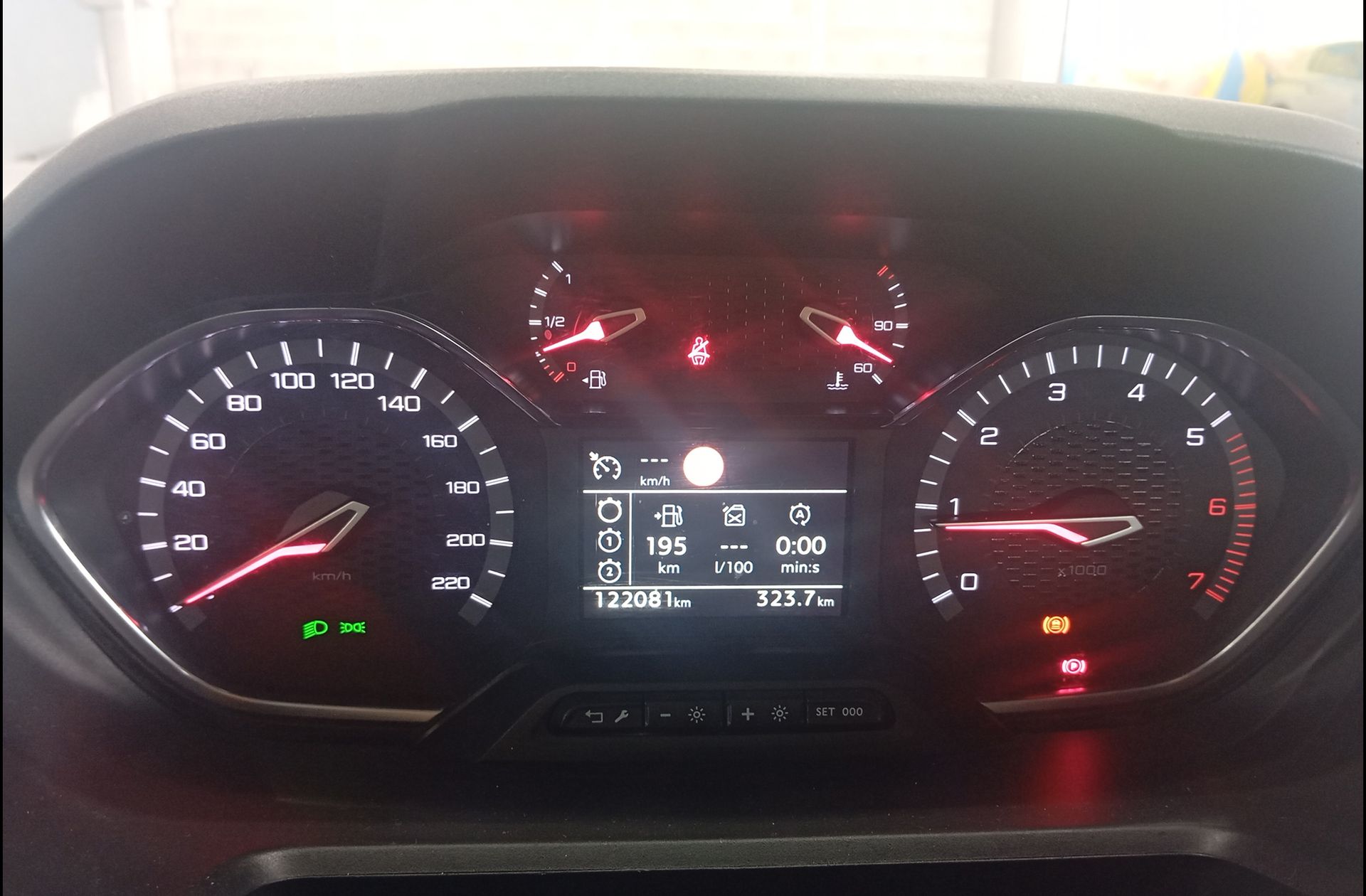 Peugeot Rifter BlueHDi 130 GT Line Standard - foto 22